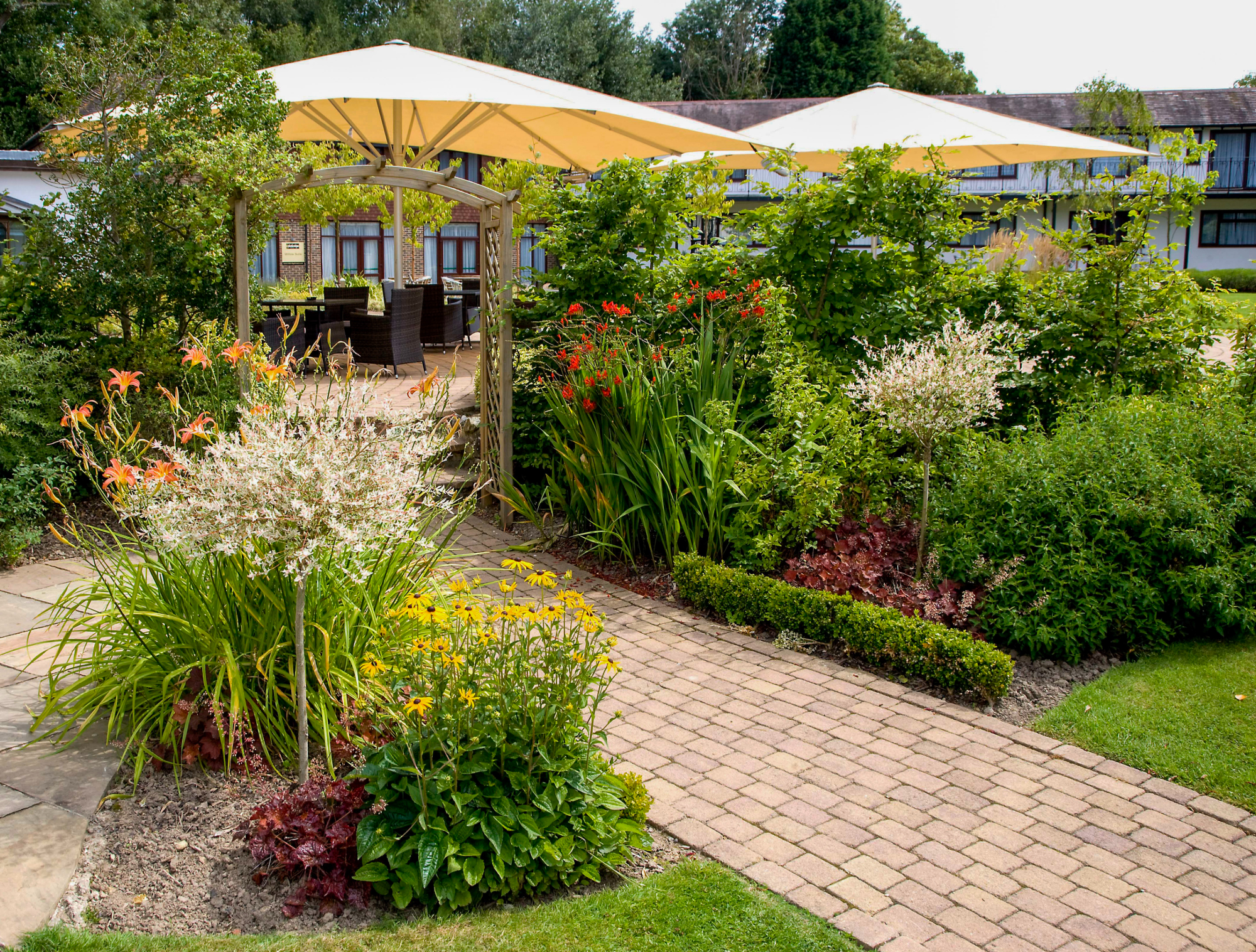 Felbridge Garden