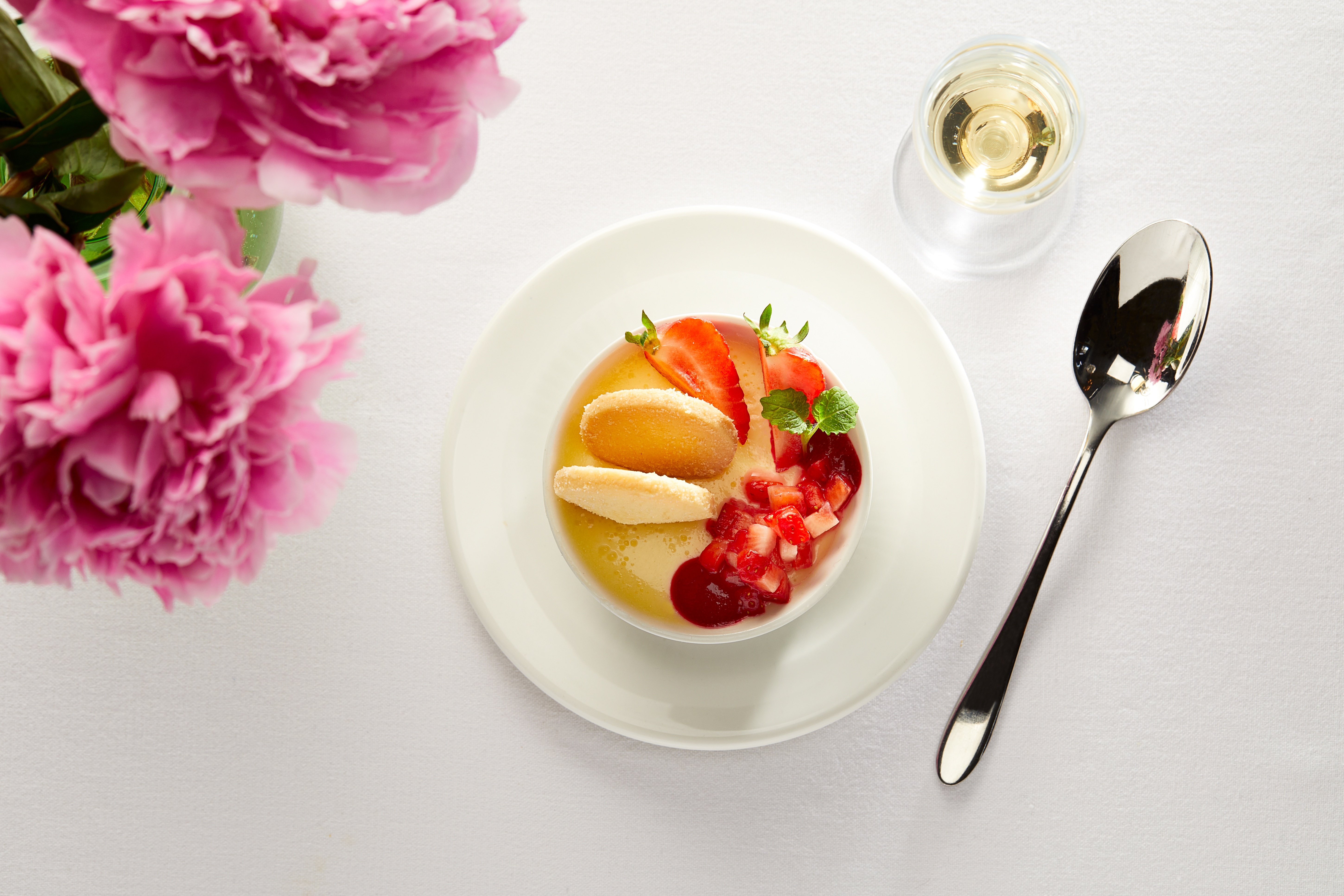 Macdonald Forest Hills   Food