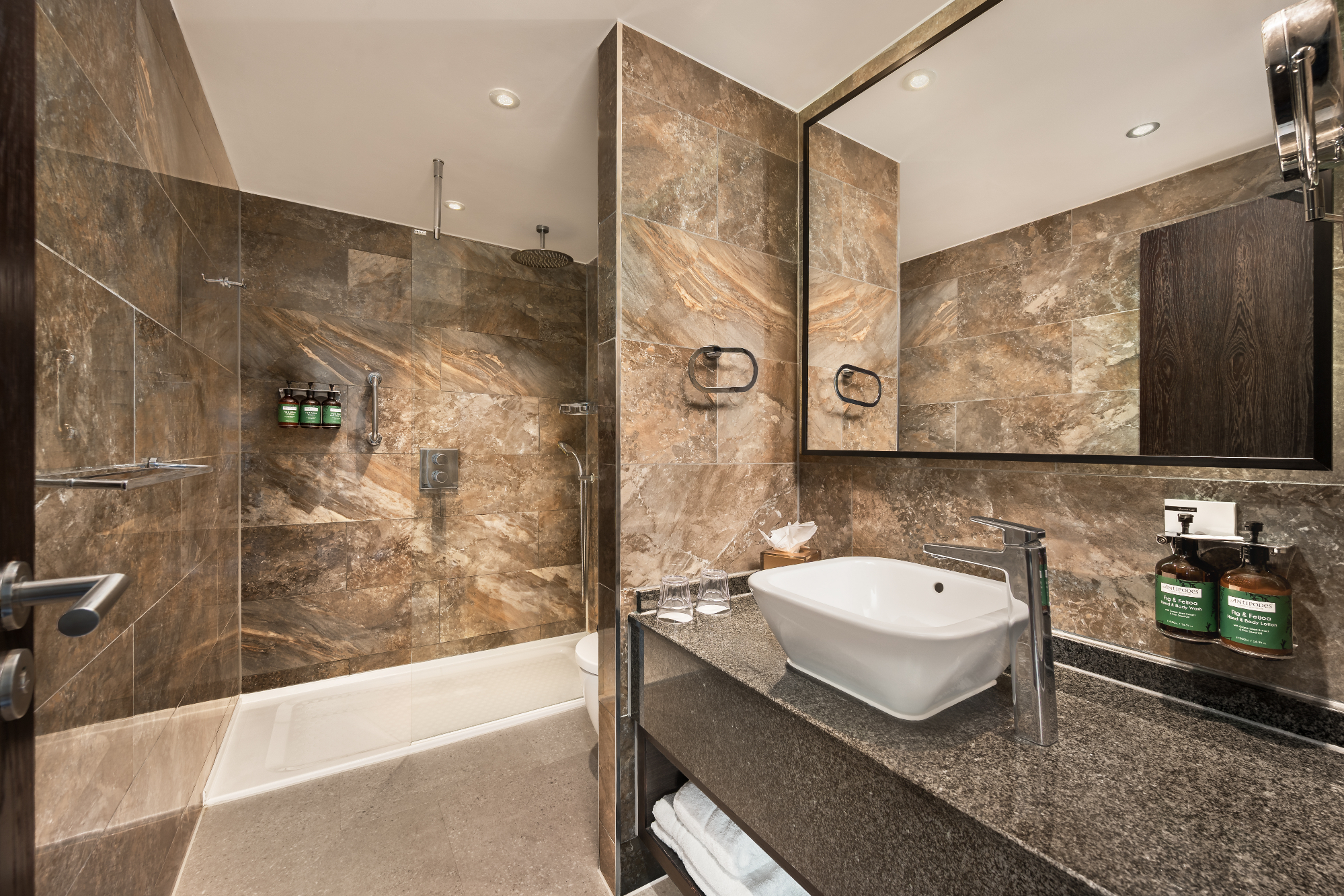 Crown Plaza Gerrards Cross 2026 Photographer Simon Callaghan Photography 118