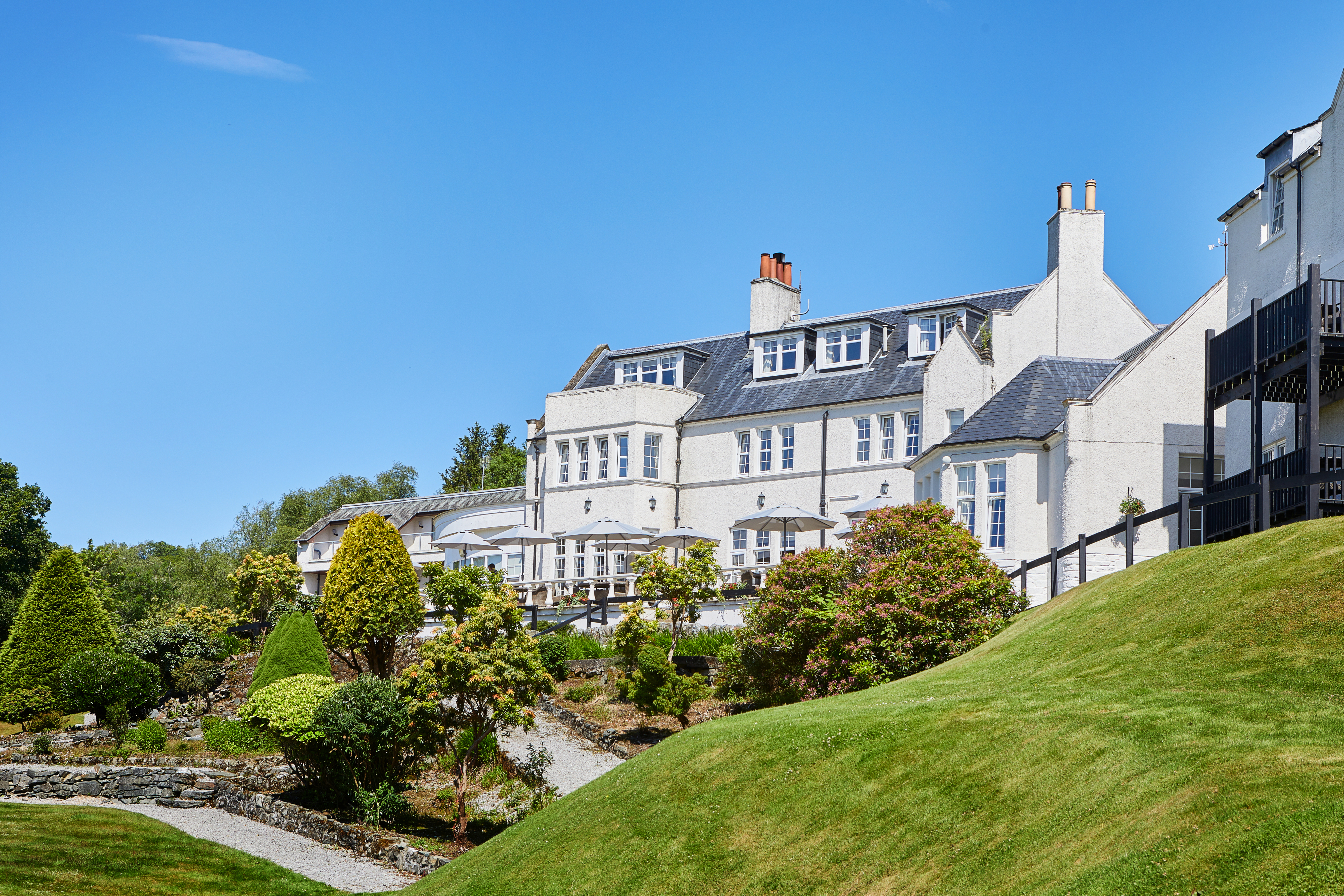 Macdonald Forest Hills   Exterior 1