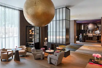 The Londoner Hotel