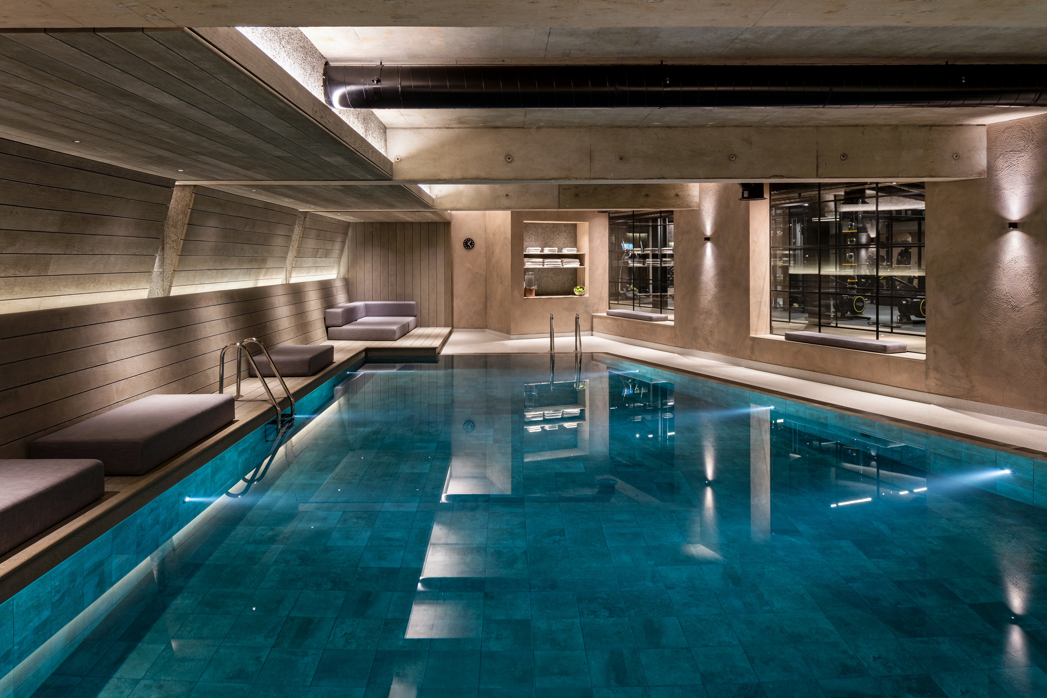 manchester hotels with swimming pools