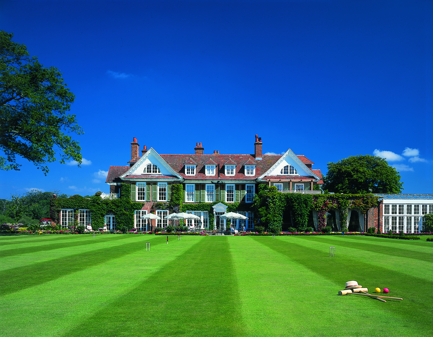 Chewton Glen   Iconic Image (2)