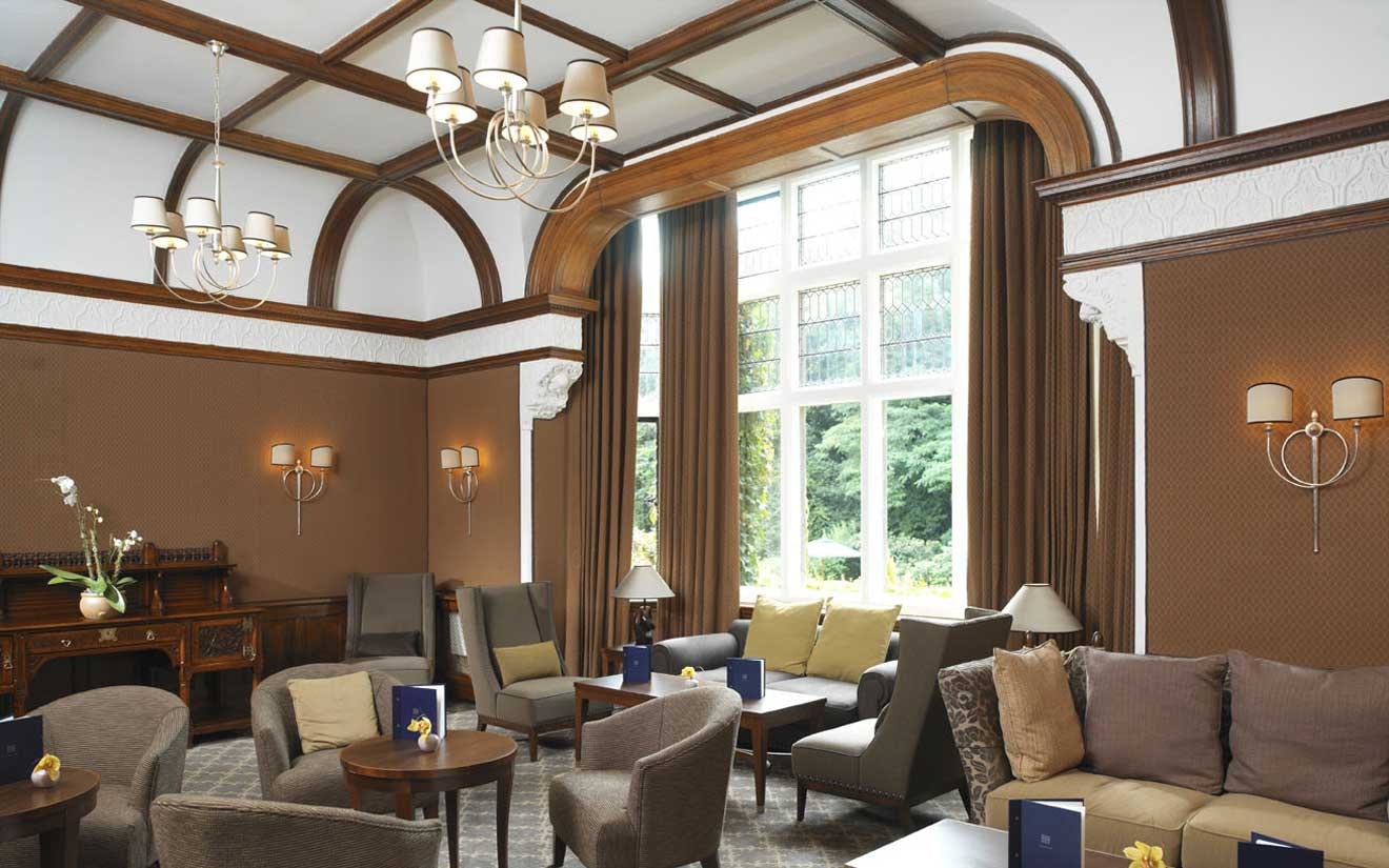 1638130054 Gold Room 1320x825