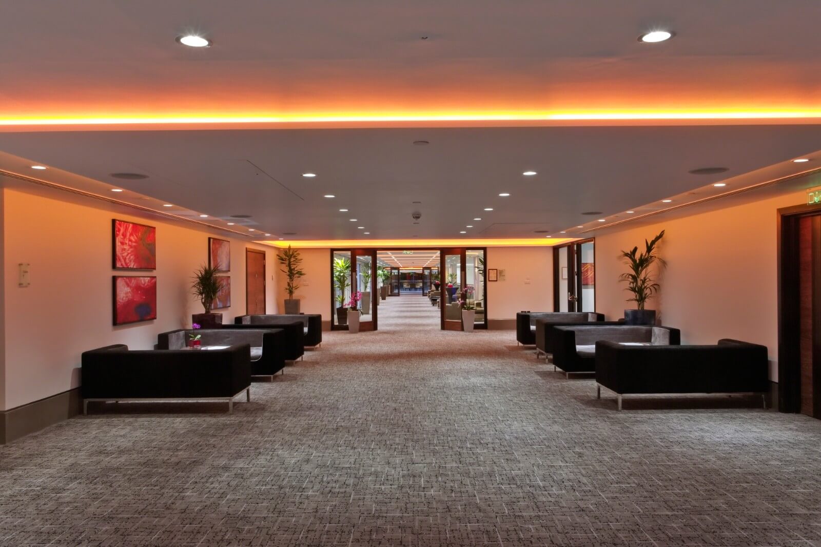 Rena Spa At Leonardo Royal Tower Bridge Hotel 13