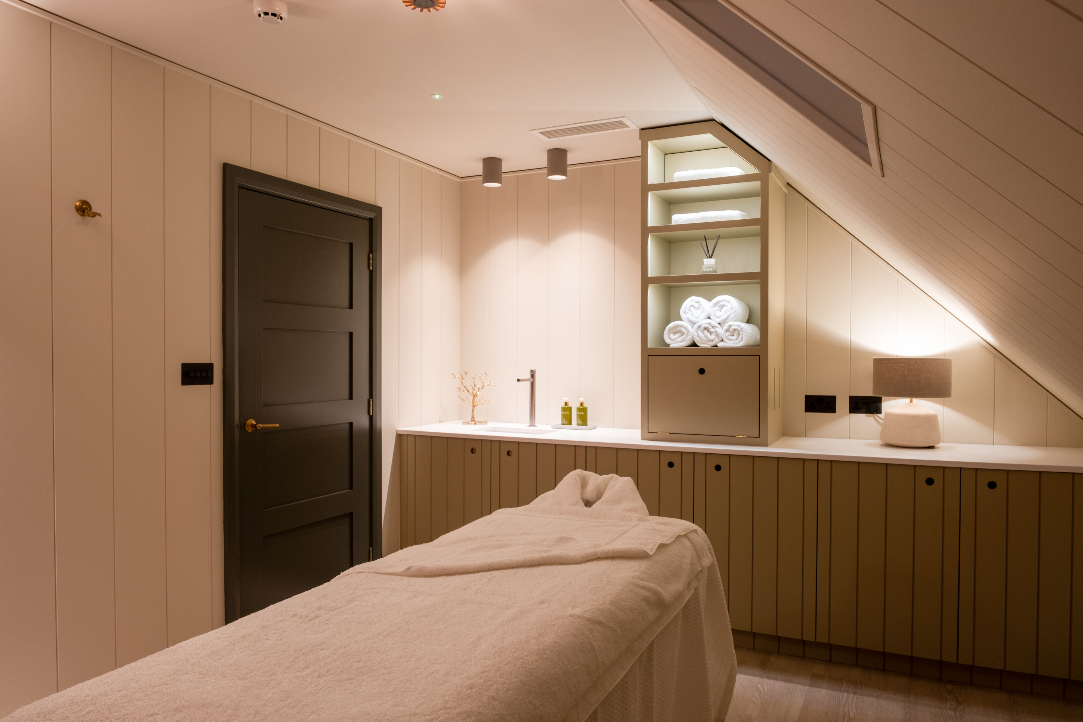 Laceby Manor   Treatment Room