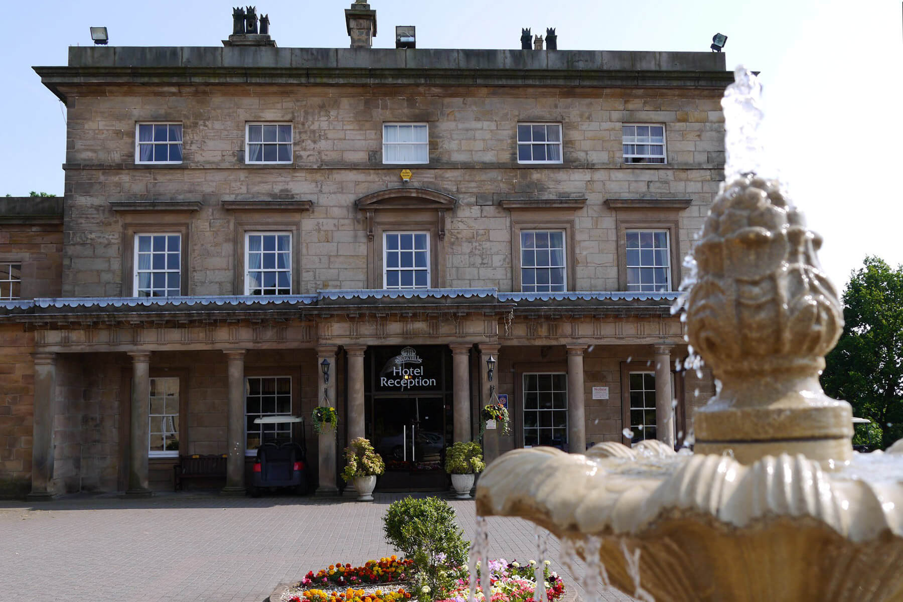 Shaw Hill Golf & Spa Hotel 9