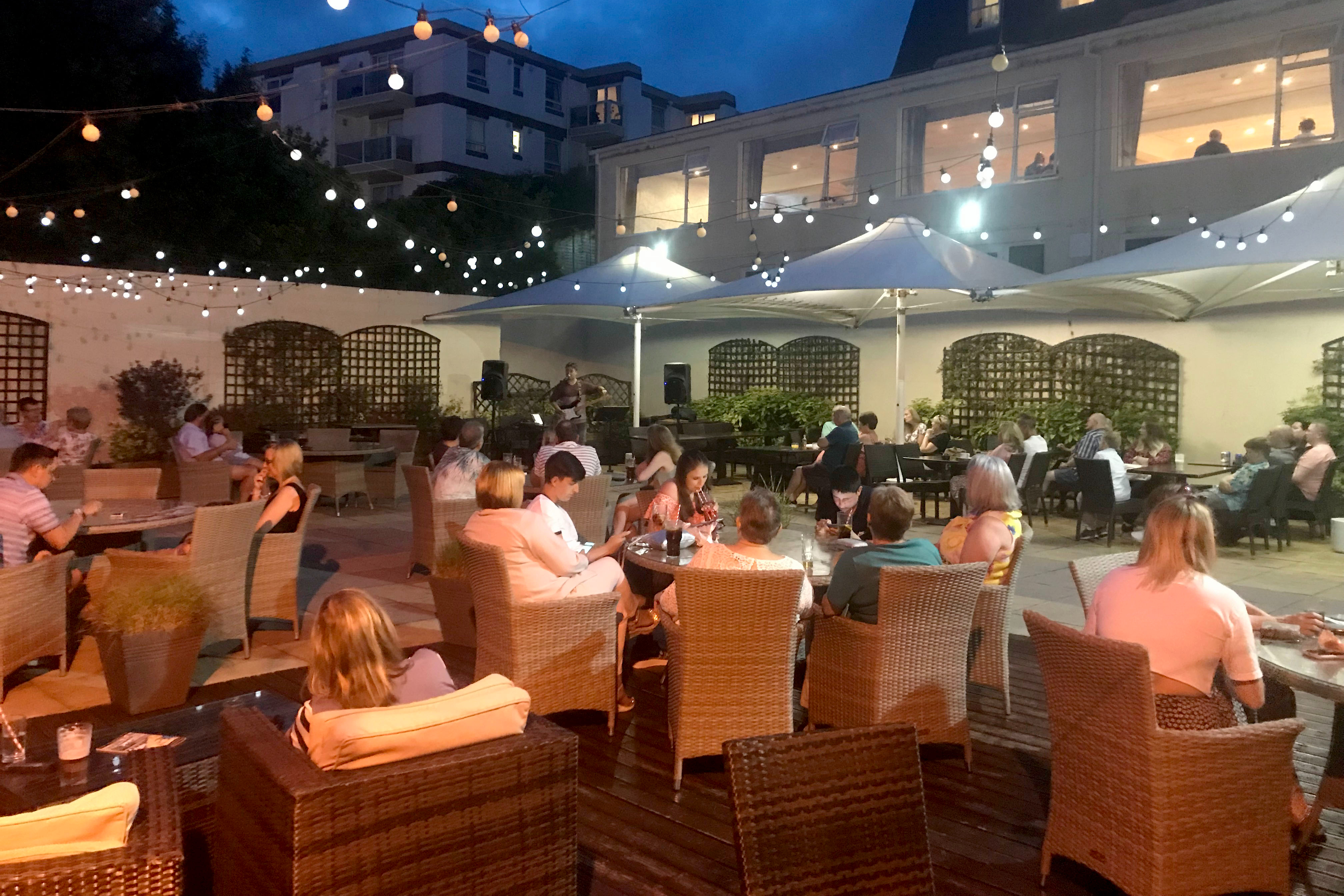 46 Tlh Carlton Hotel & Spa