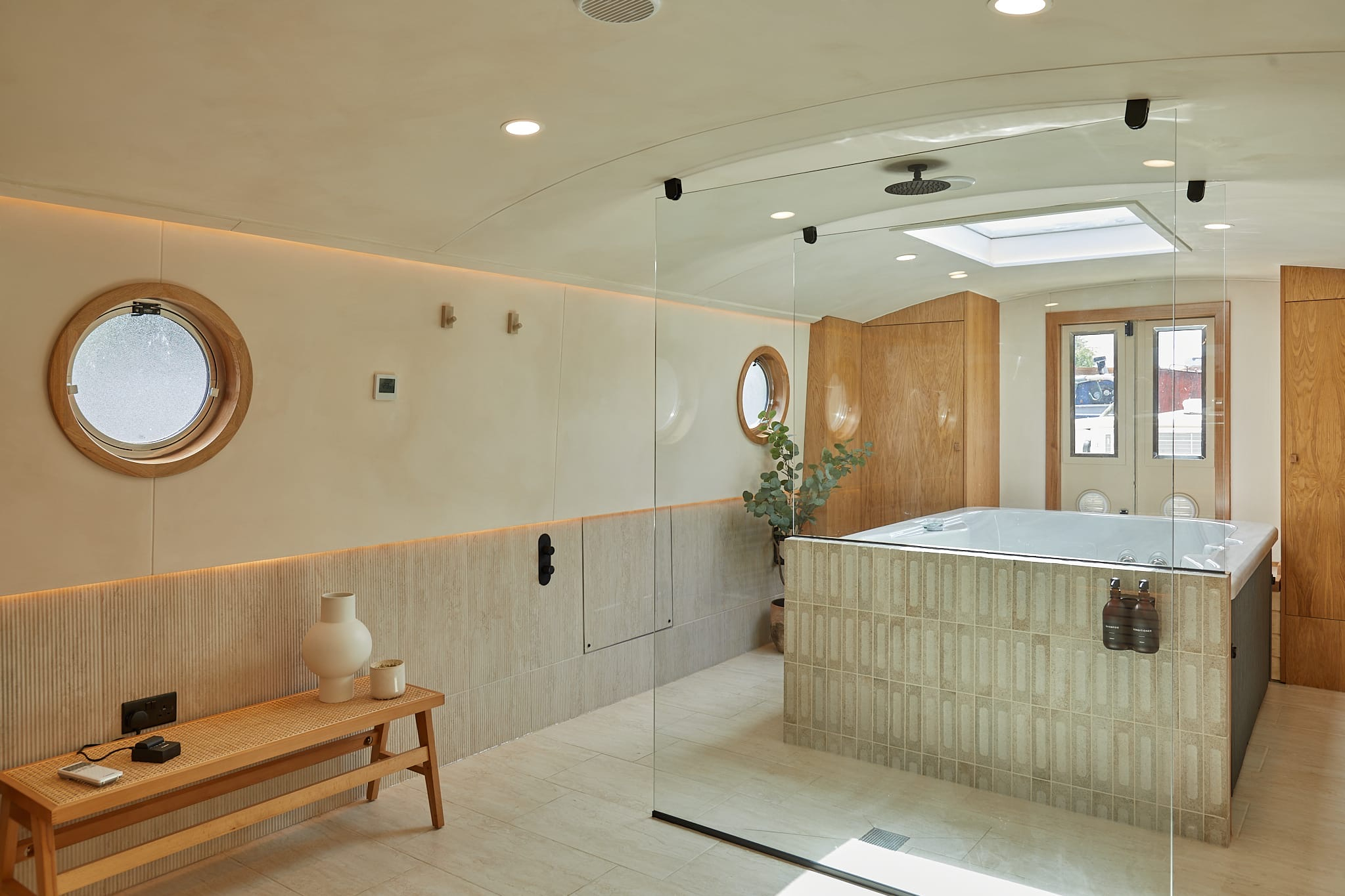 Search Result (Slide 4)