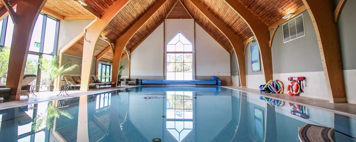 Voco Lythe Hill Hotel & Spa