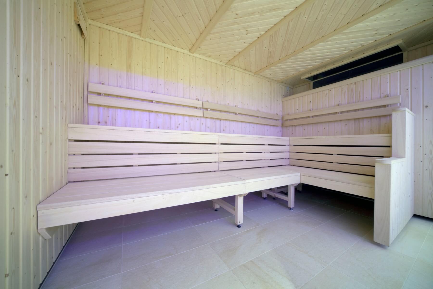 Rena Spa At Leonardo Royal Tower Bridge Hotel 5