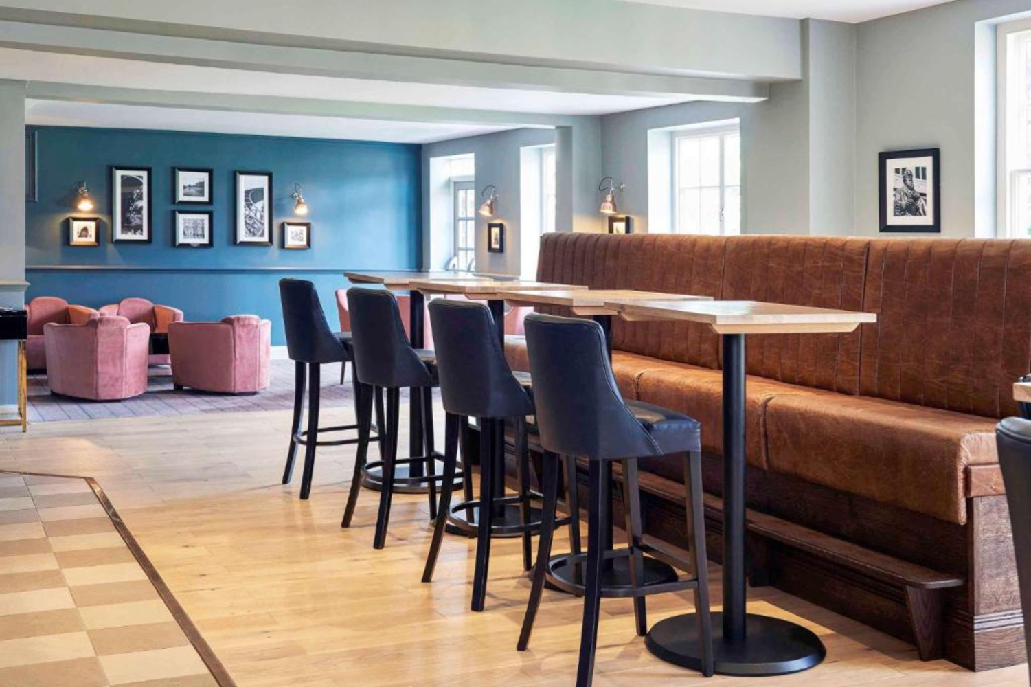 Shrewsbury Albrighton   Bar