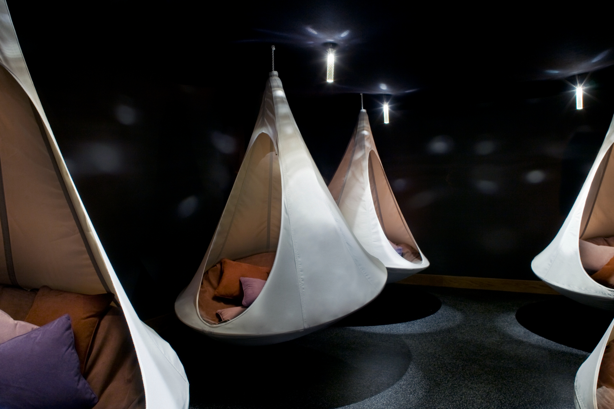 1 Scarlet Deep Relax