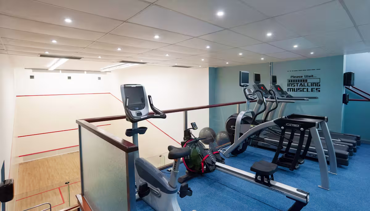 Oceanbeach Suncliff Mini Gym And Squash Courts