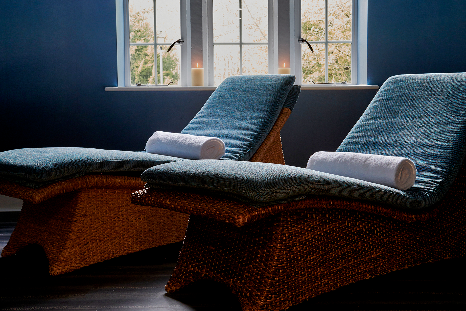 Matfen Hall   Loungers