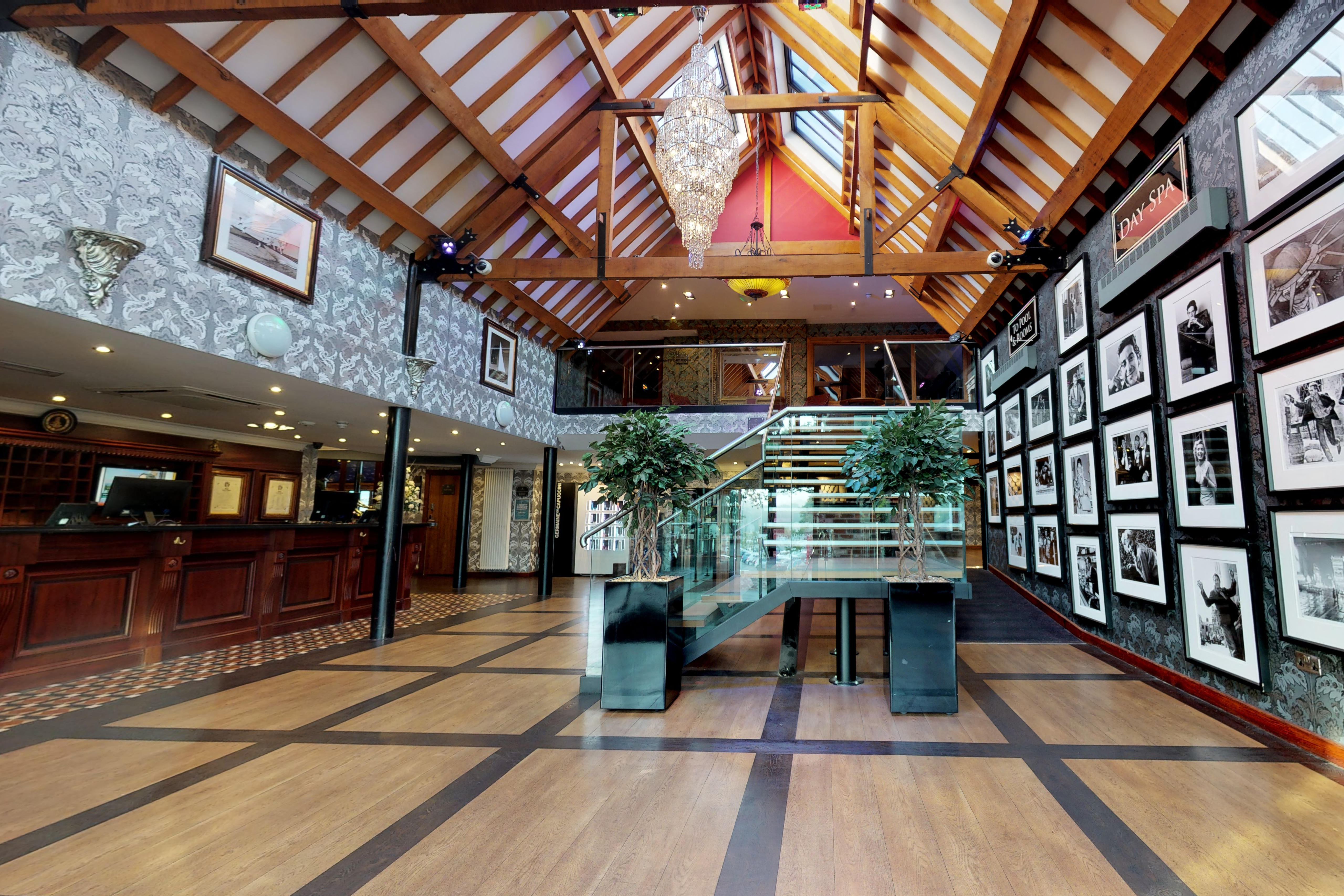 Old Thorns   Reception