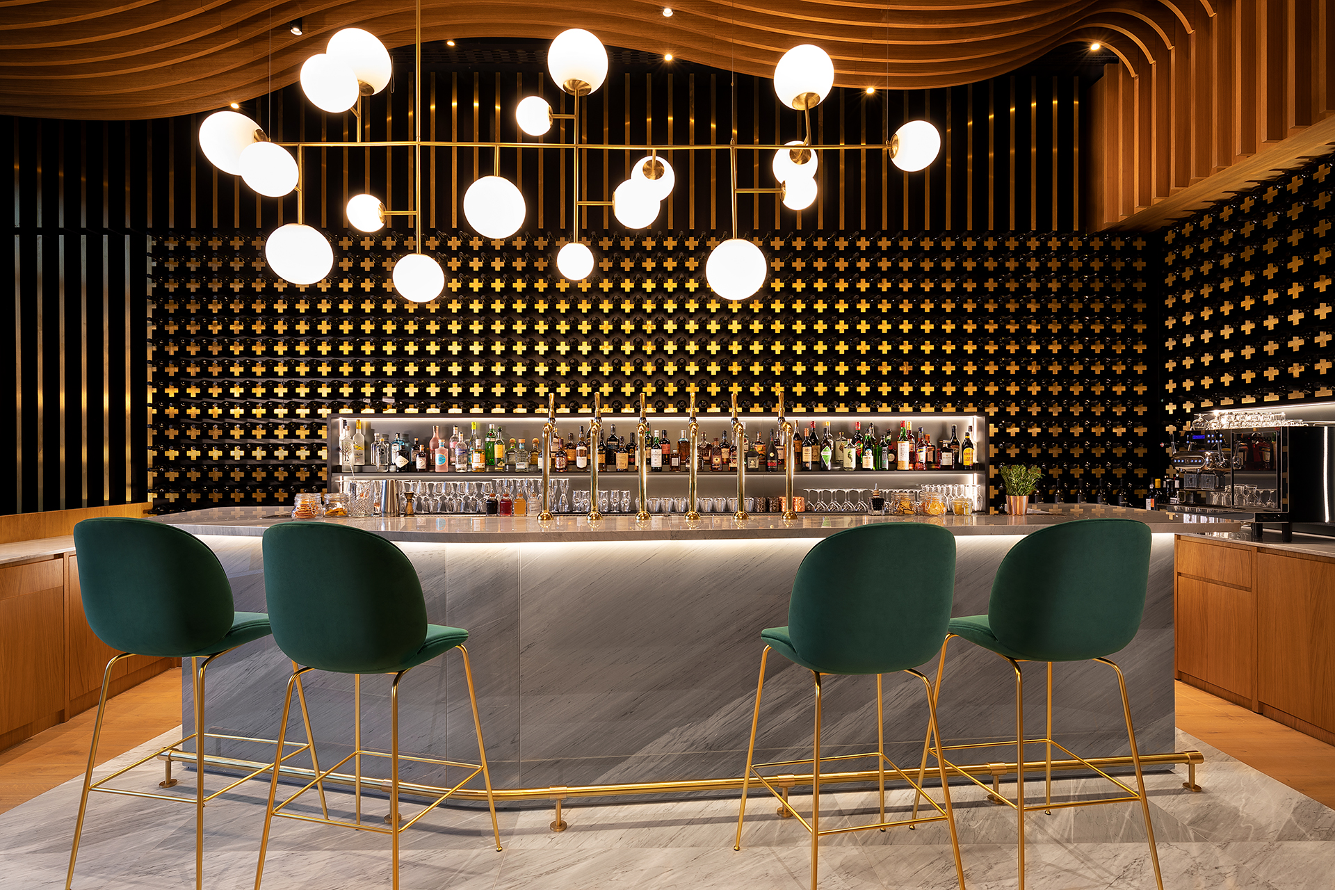 W ES Lonwi Hithe Seek Bar