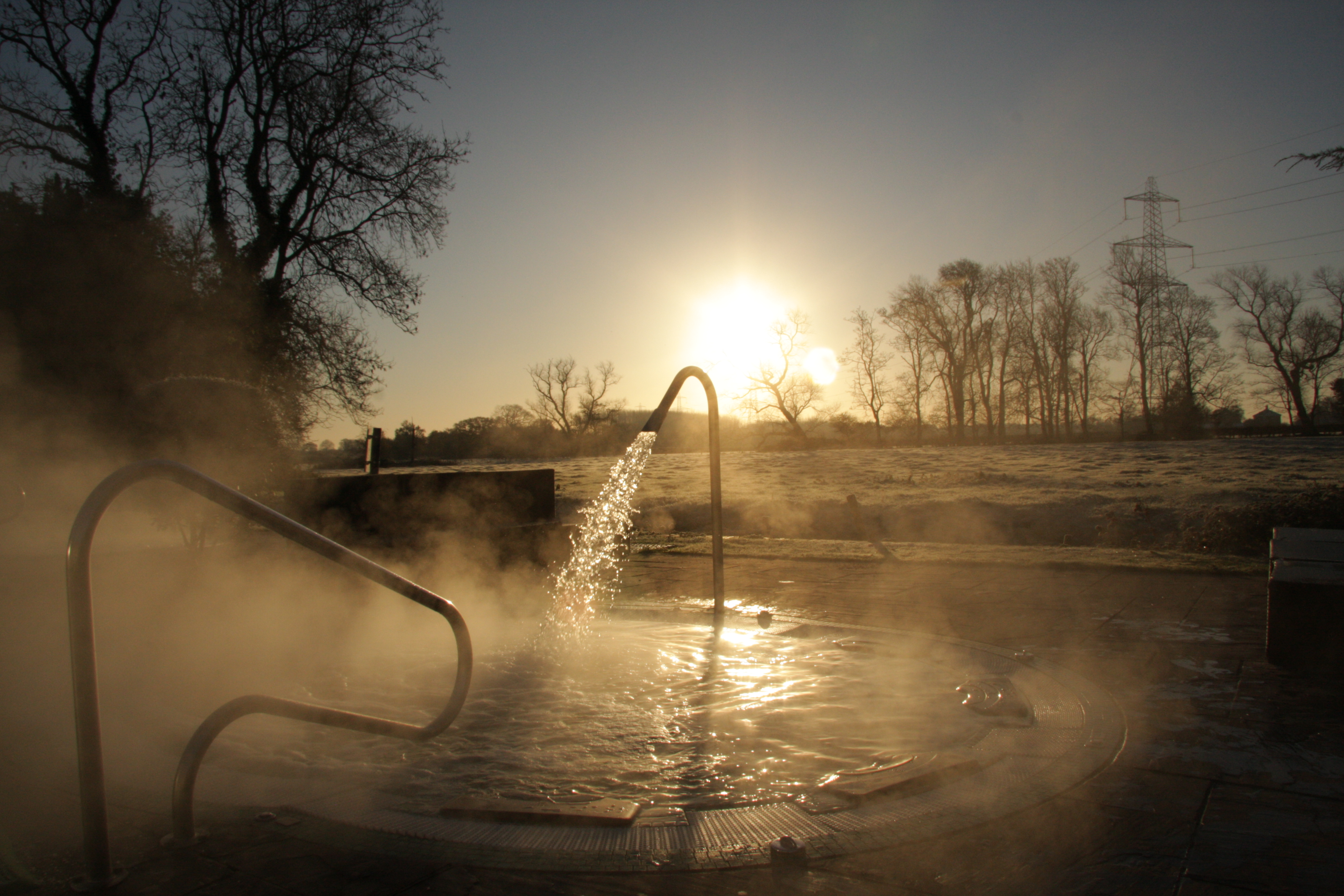 Thornton Hall   Hottub