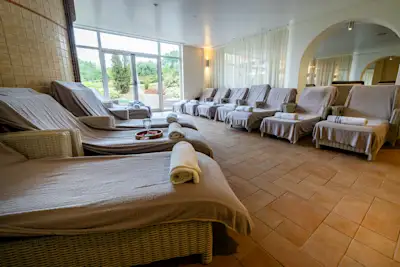 Stoke By Nayland Hotel