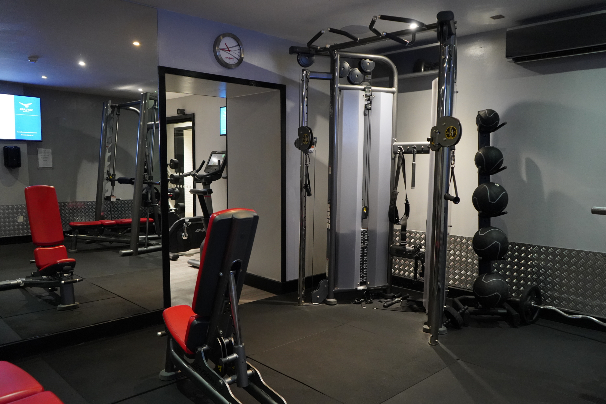 Search Result (Slide 4)