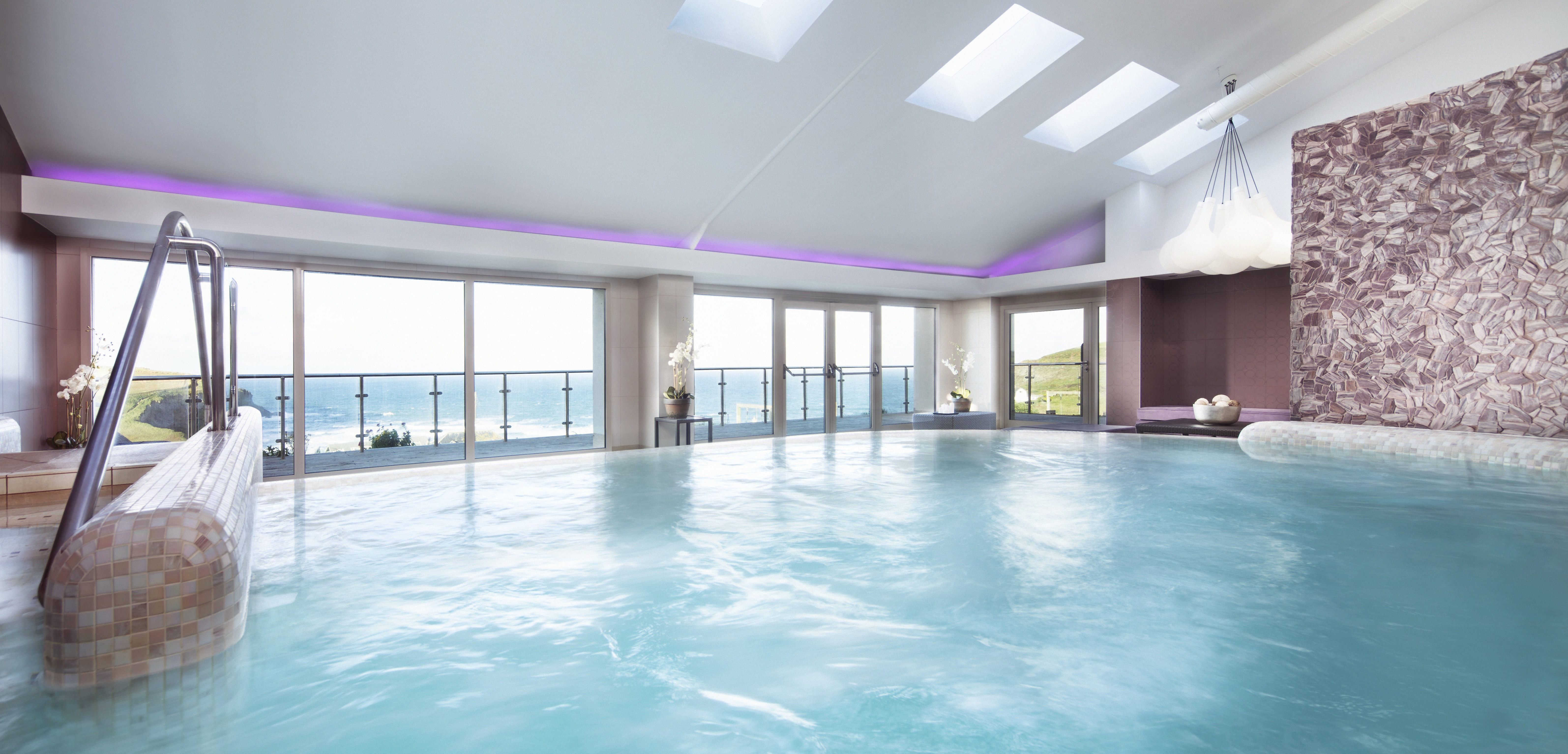 Bedruthan Hotel and Spa - Book Spa Breaks, Days & Weekend Deals from £55
