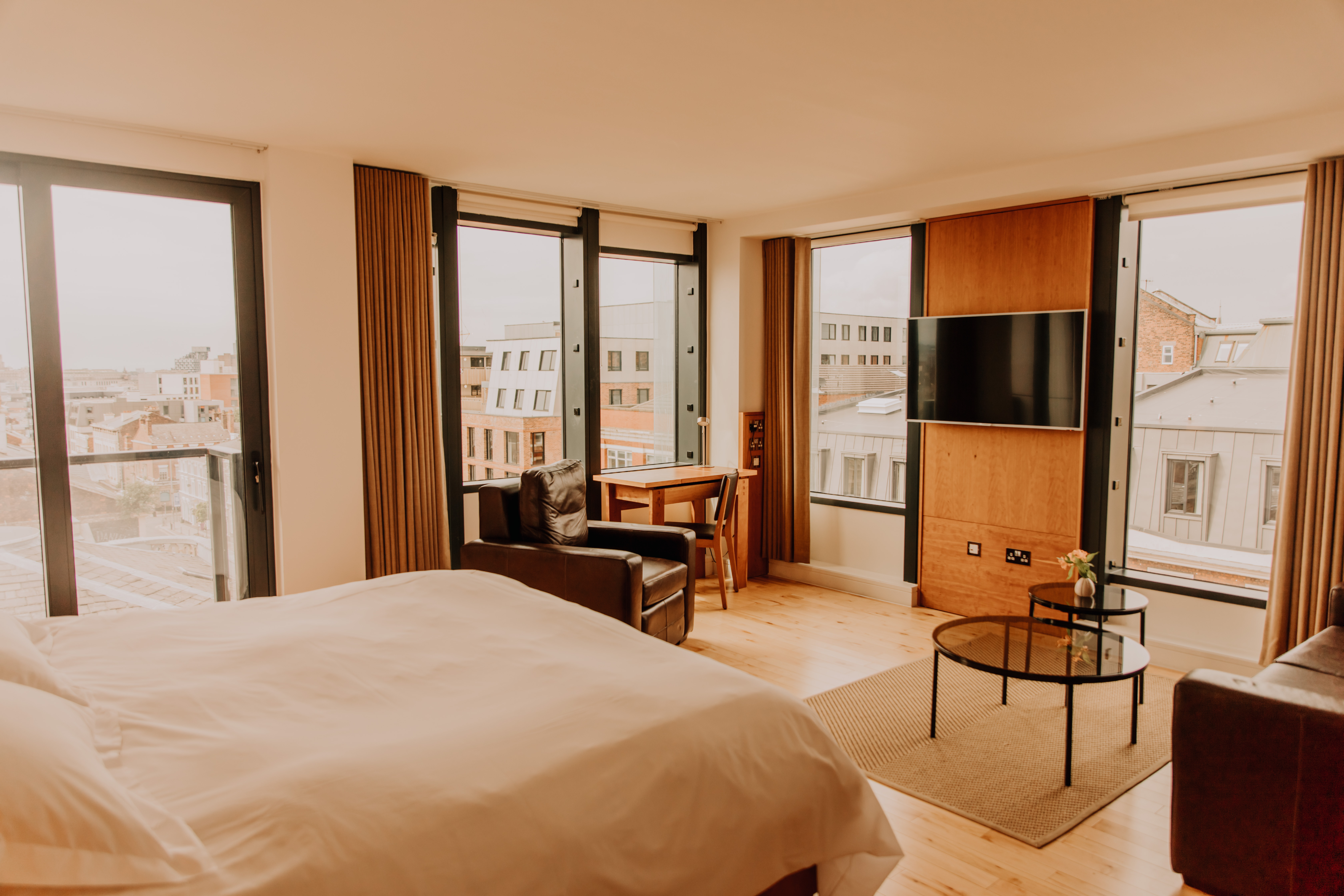 Hope Street Hotel   Room