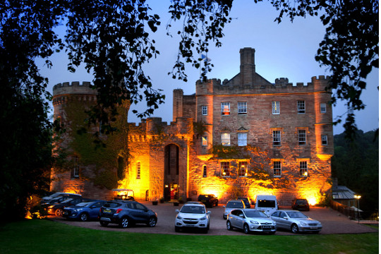 Dalhousie Castle 8