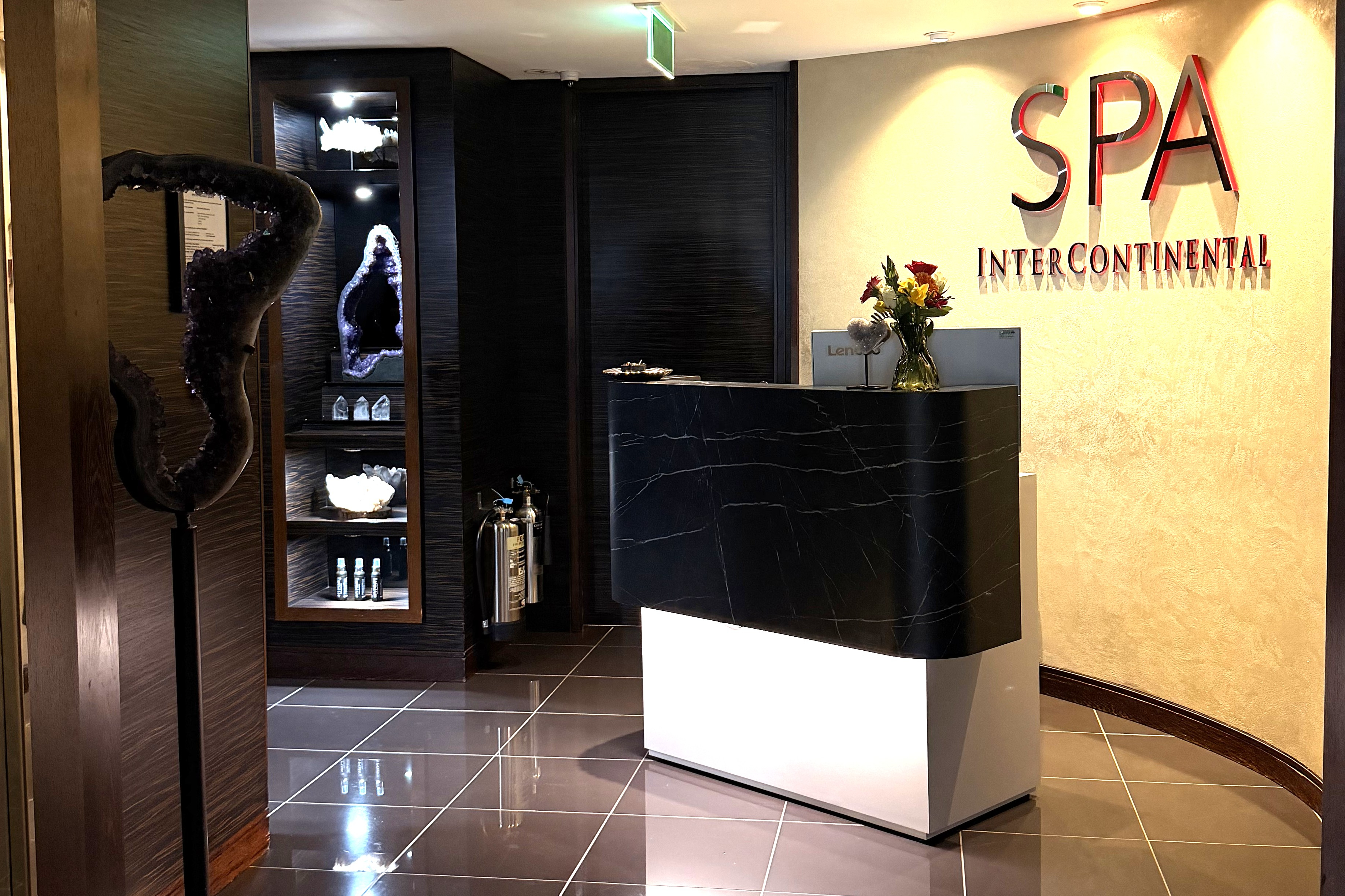 Intercontinental Park Lane   Spa Reception