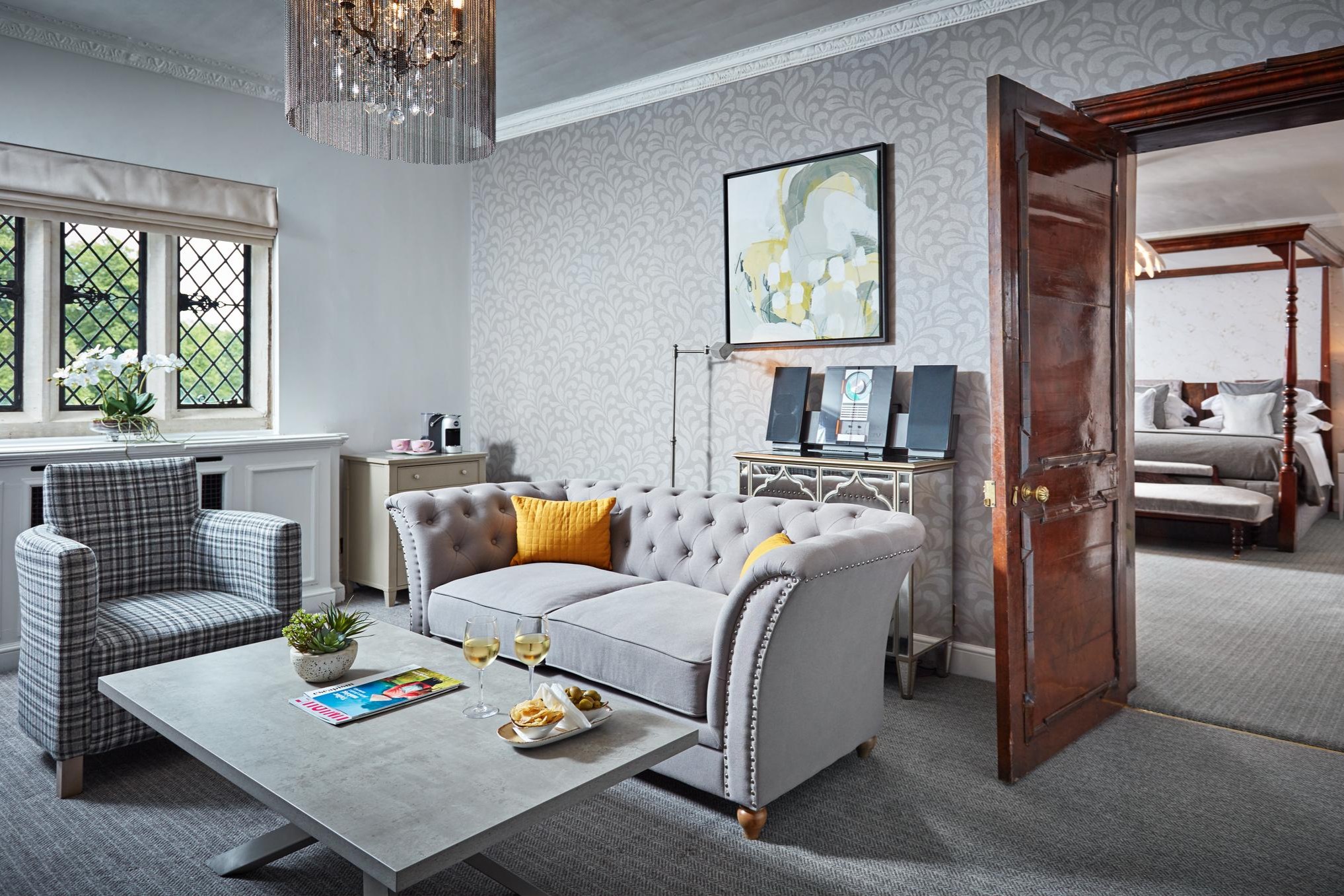 The Main House   The Queen Anne Suite   Lounge