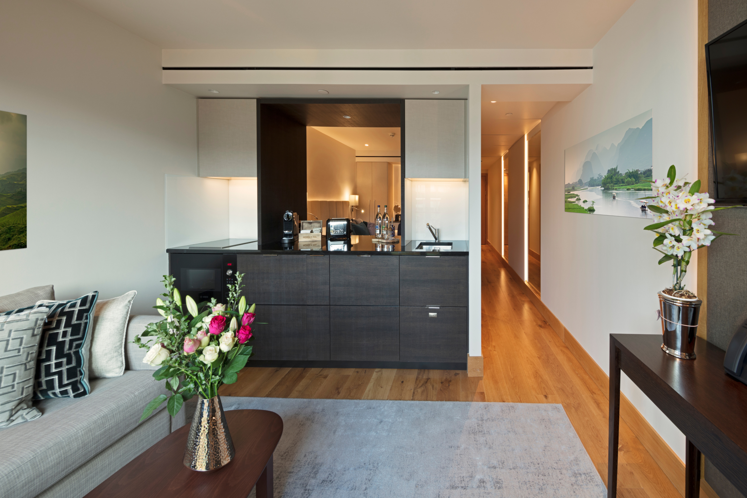 Tower Suites Superior Suite 1865 Hr