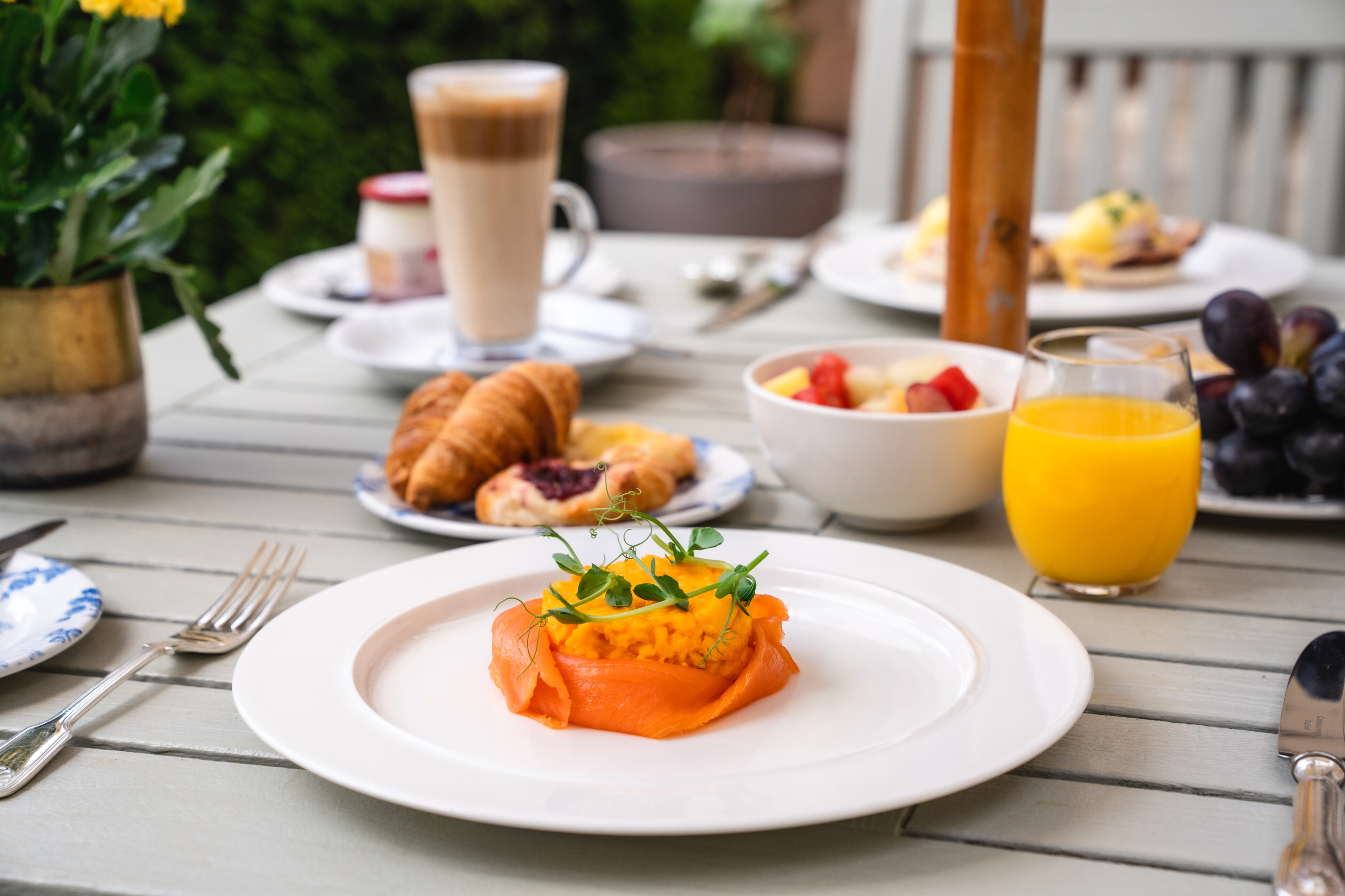 Ellenborough Park   Food 11