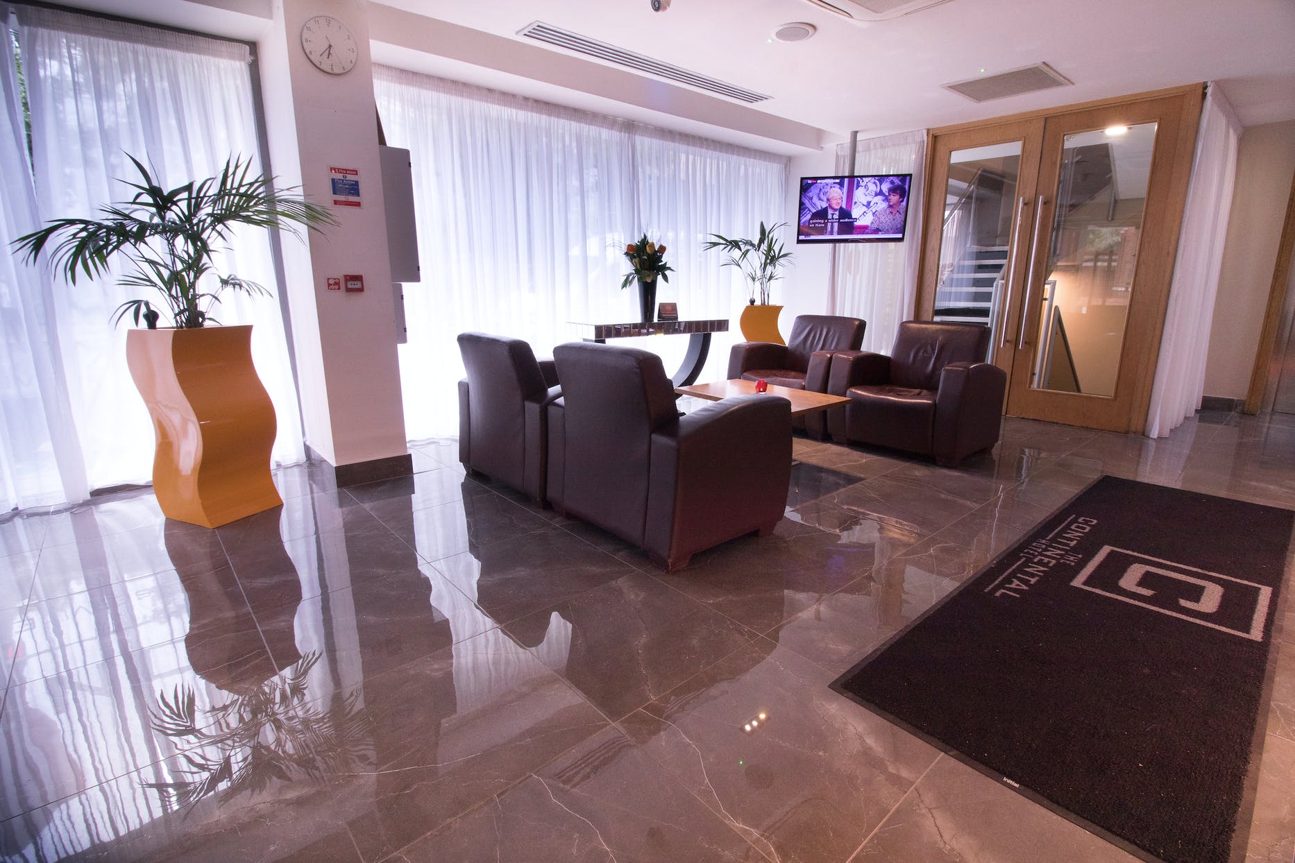 16 The Continental Hotel Hounslow