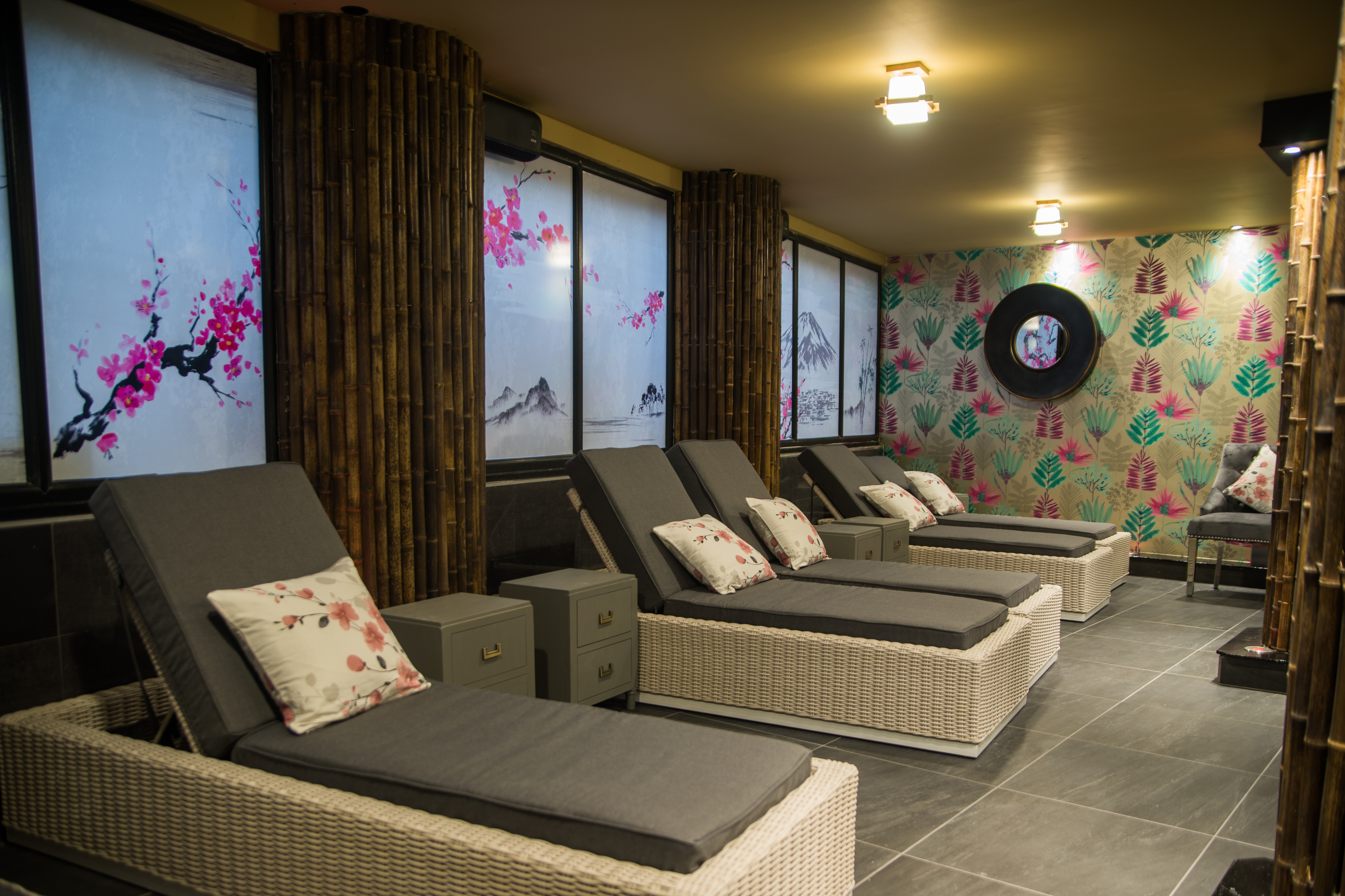 Search Result (Slide 4)