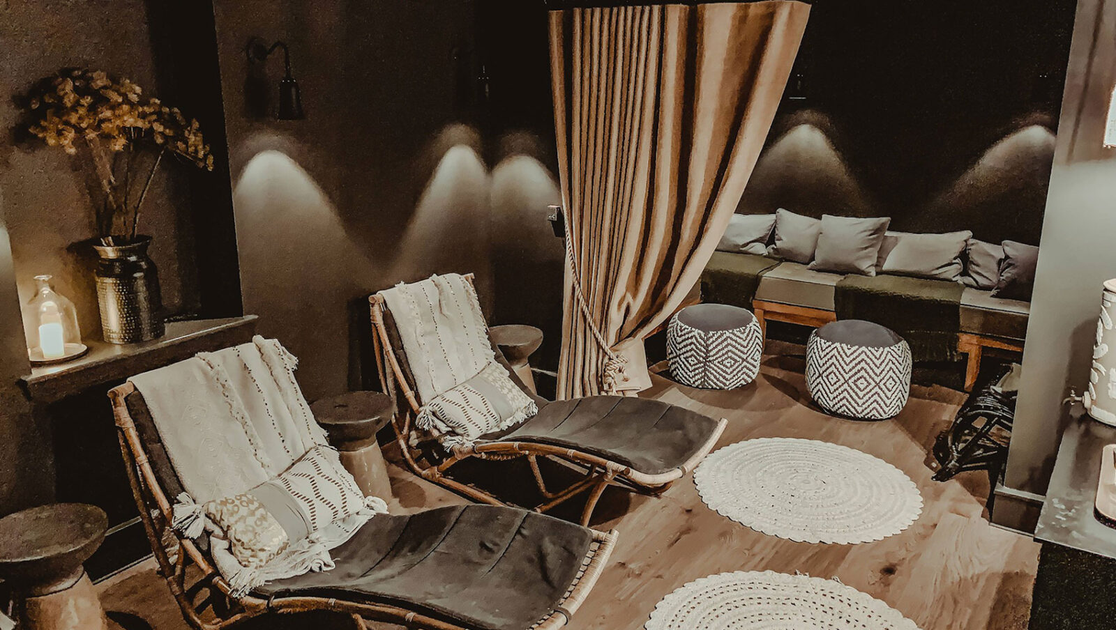 Spa At Charlotte Square Relax Room1