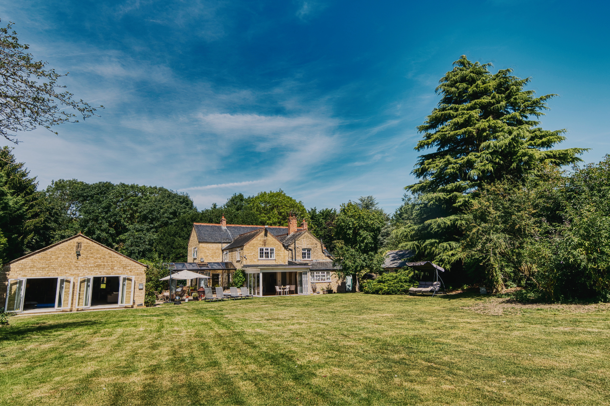 Yorkottage Spa Outside