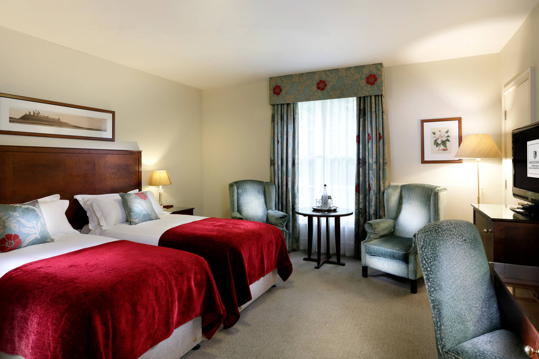 Macdonald Linden Hall 8