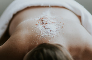 Why it works: Pure Salt Grain Massage