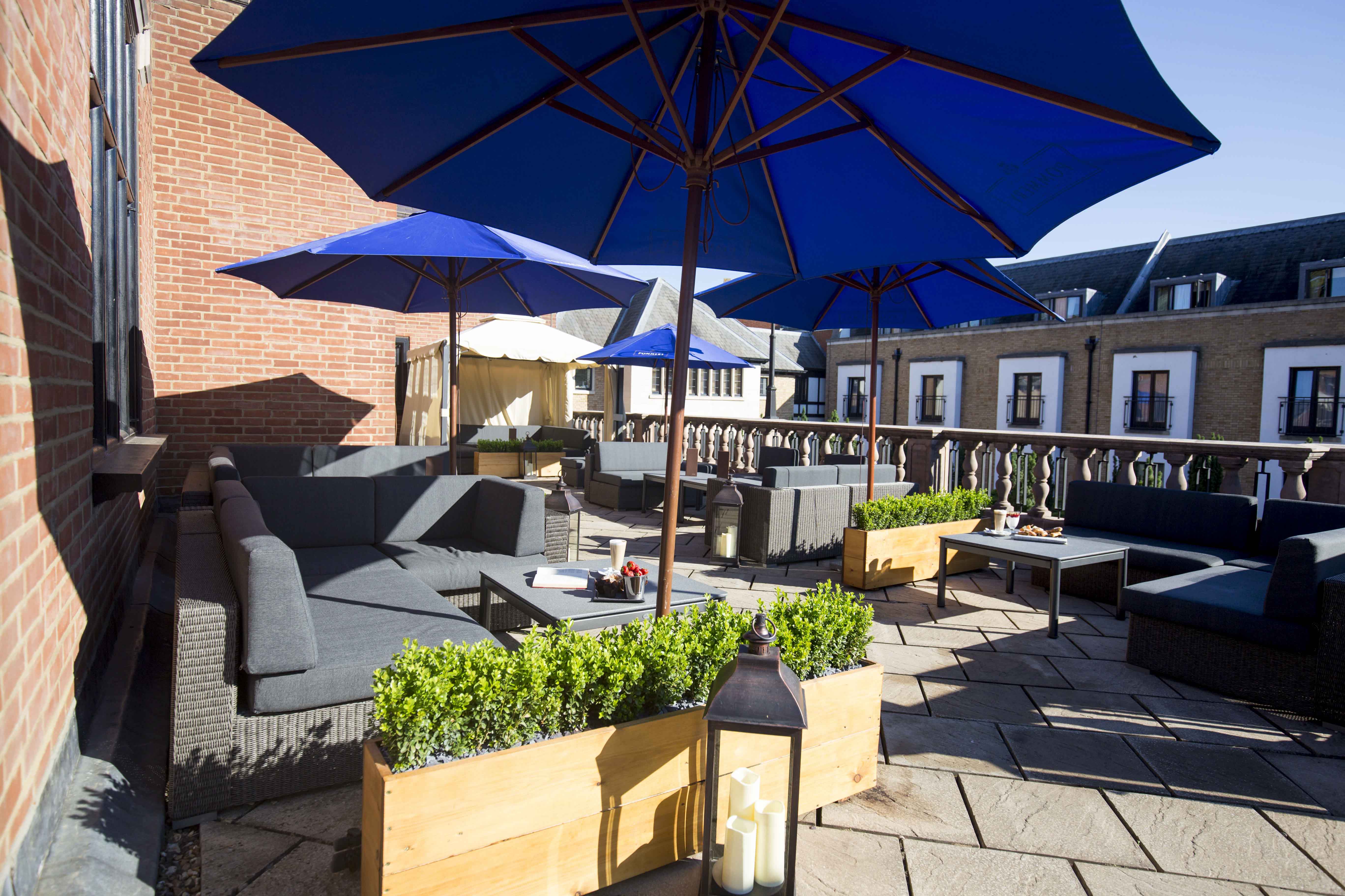 Marriott Hanbury Manor   Vardon S Terrace Day