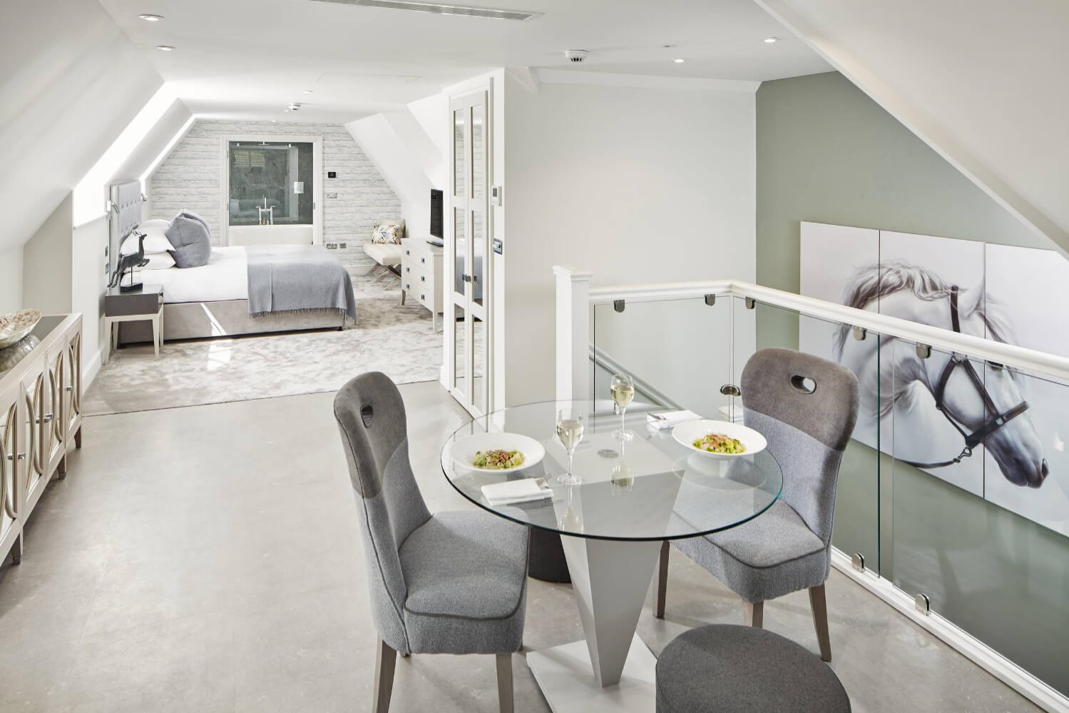 Barnett Hill Hotel 7