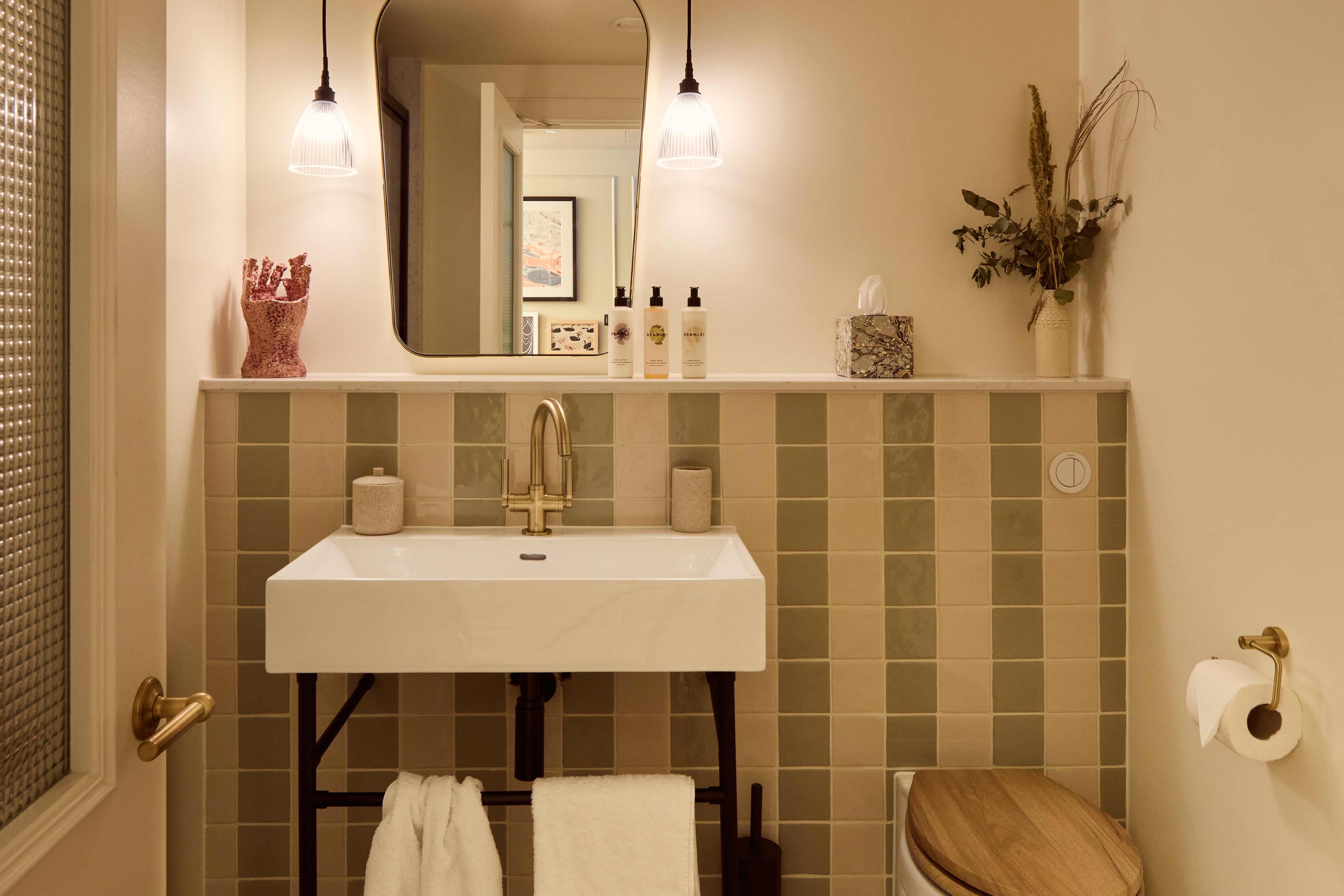 Field Trip At No.42 By Guest House Margate   Bathroom