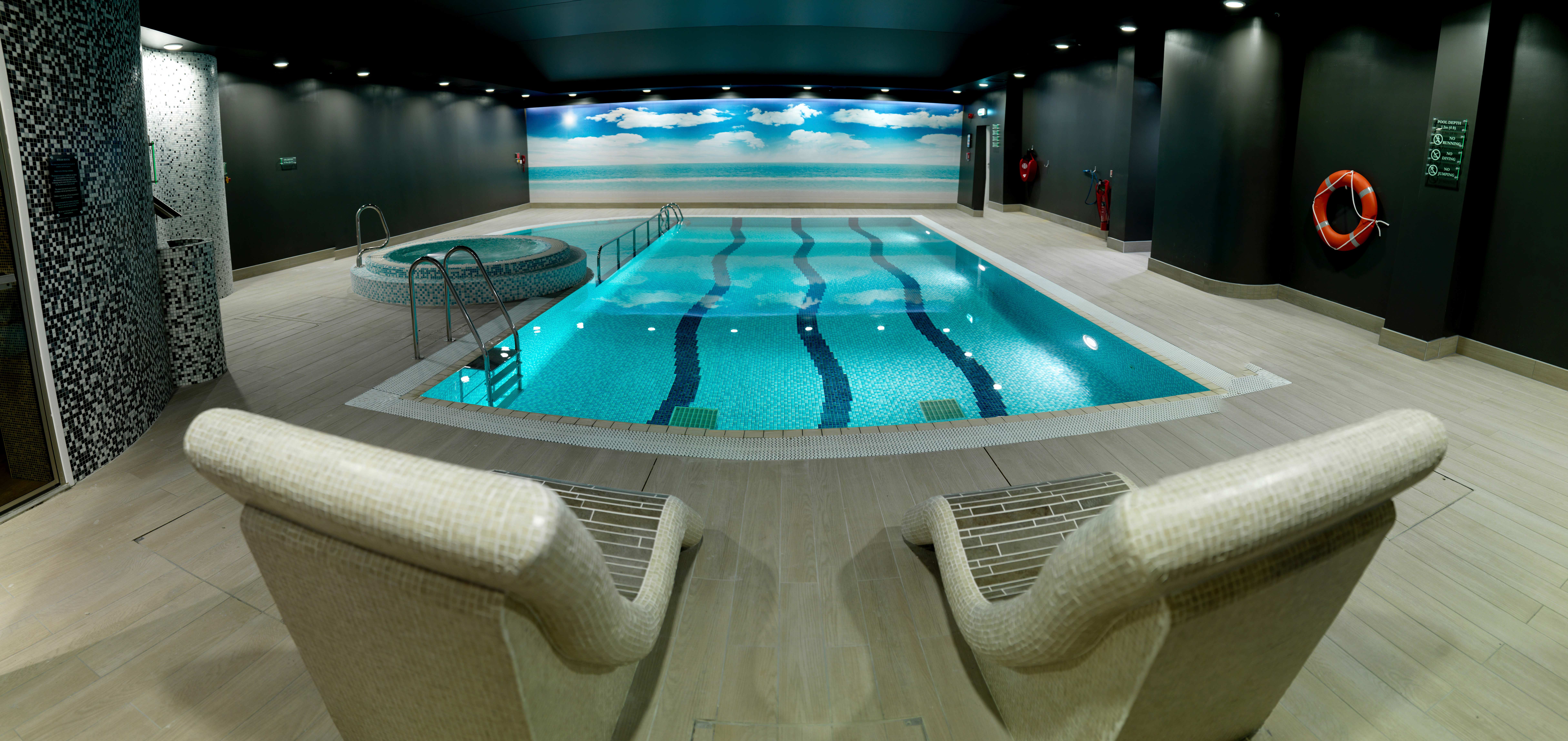 Urban Escape Crowne Plaza Nottingham Book Spa Breaks, Days & Weekend Deals from £39