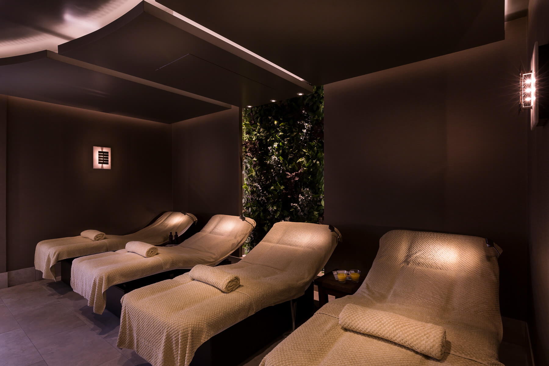 Search Result (Slide 7)