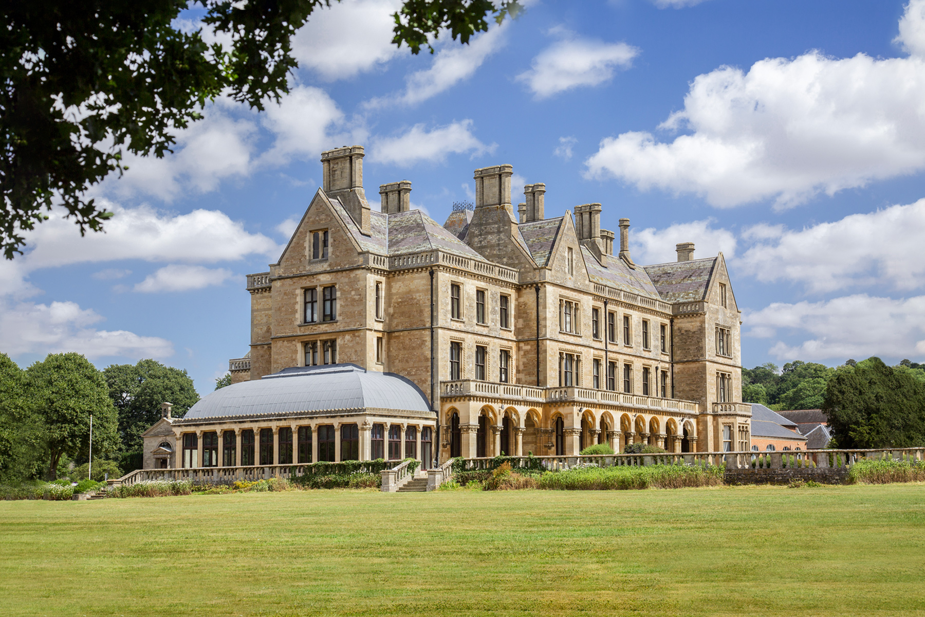 Mercure Warwickshire Walton Hall Hotel & Spa - Book Spa Breaks, Days 