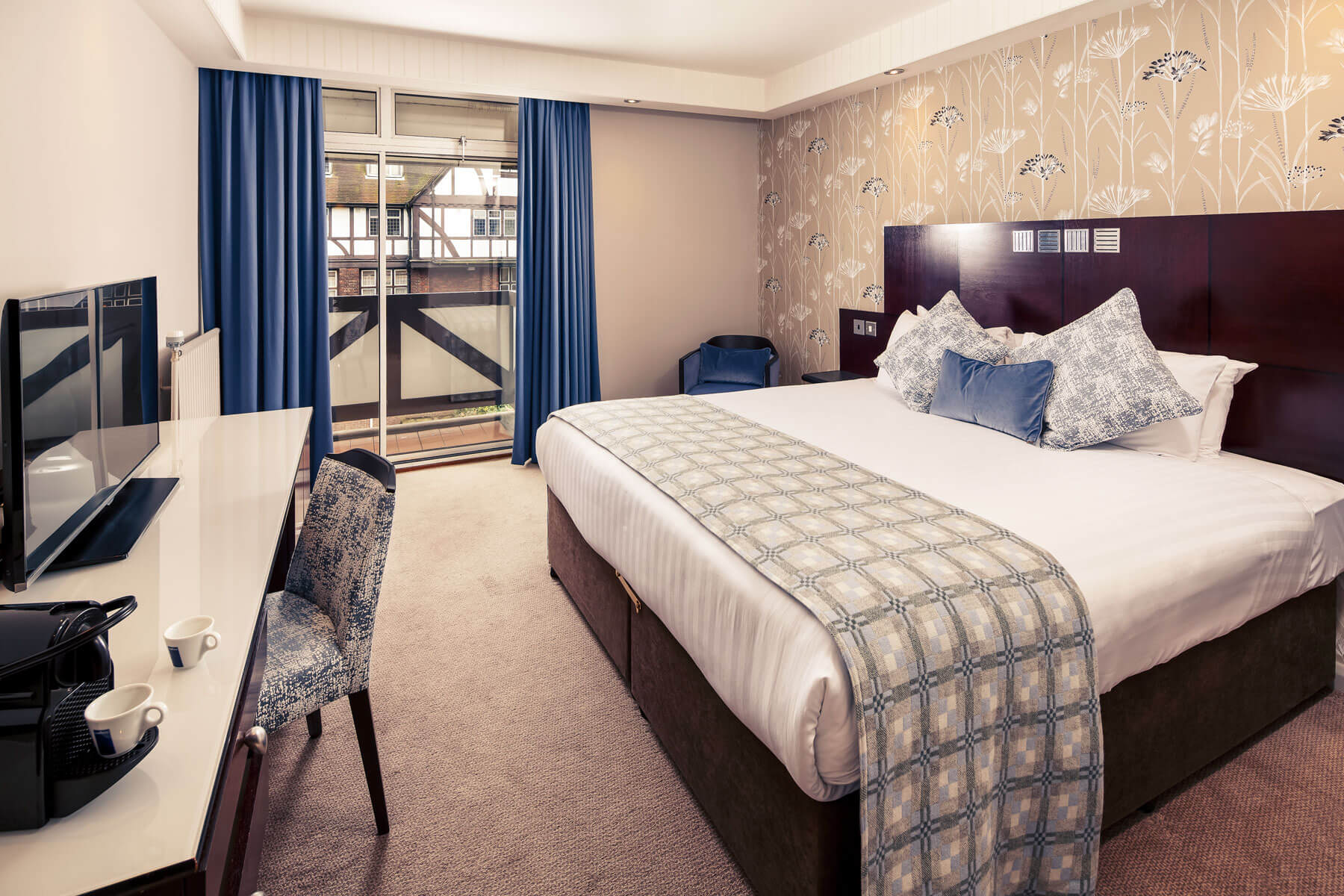 Mercure Leeds Parkway Hotel