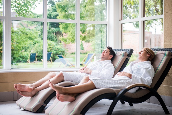 Relaxation Gifts For New Parents (That Aren’t Baby Clothes)