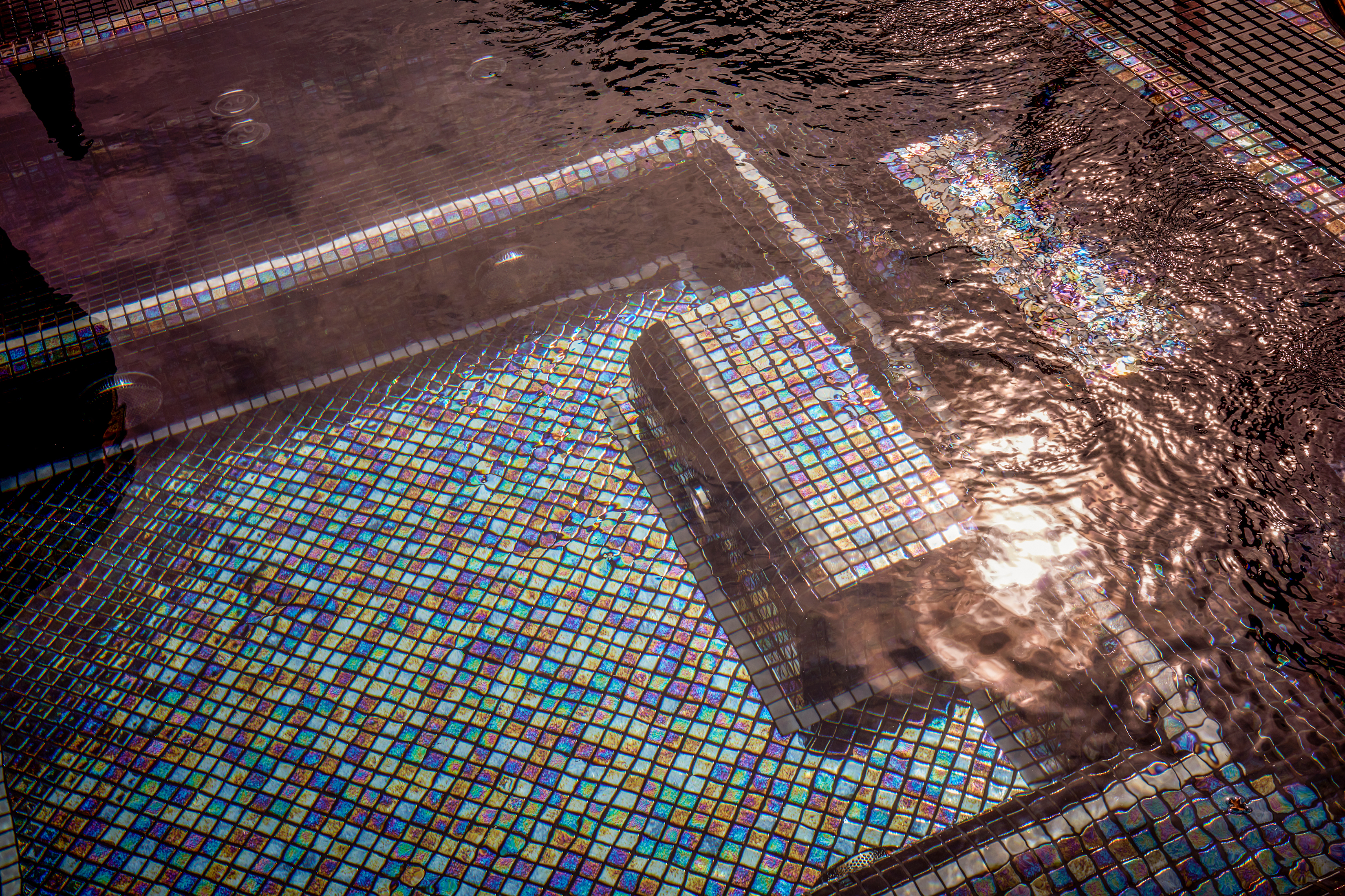 Mallory Court   Hydropool