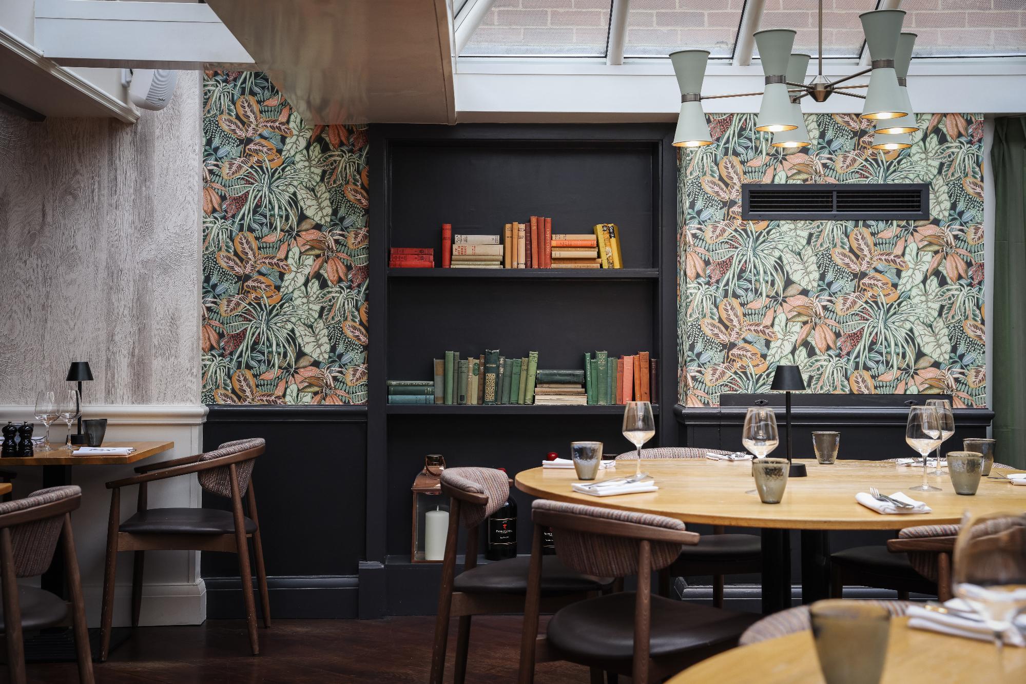 Donnington & Co 129   Restaurant 2