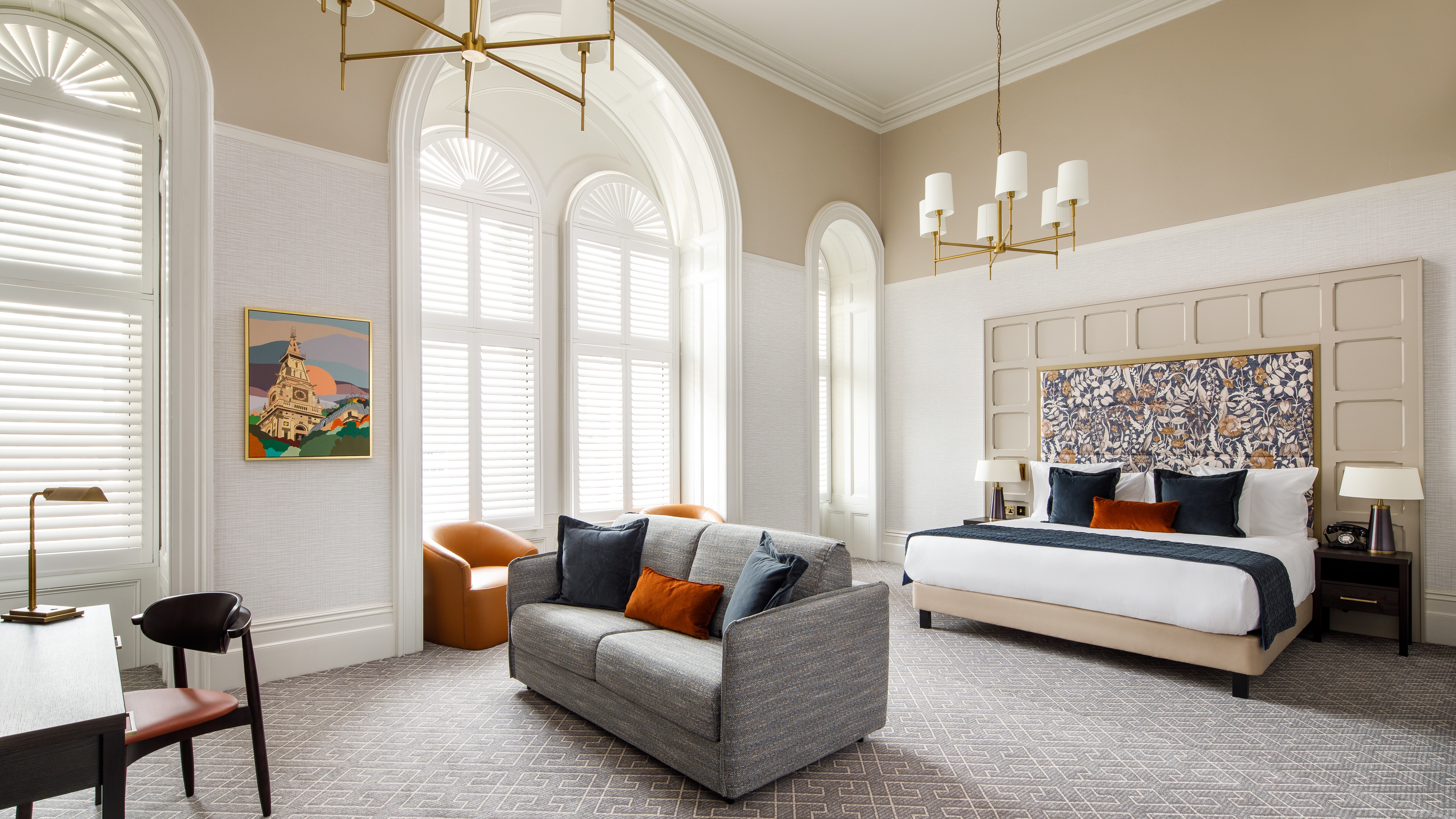 First Floor Suite Seating Area