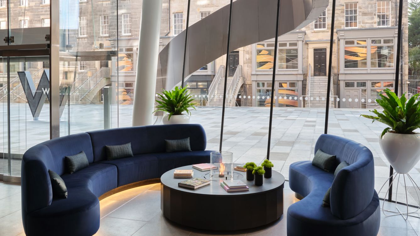 Wh Ediwh Lobby Seating Area 23256 Wide Hor