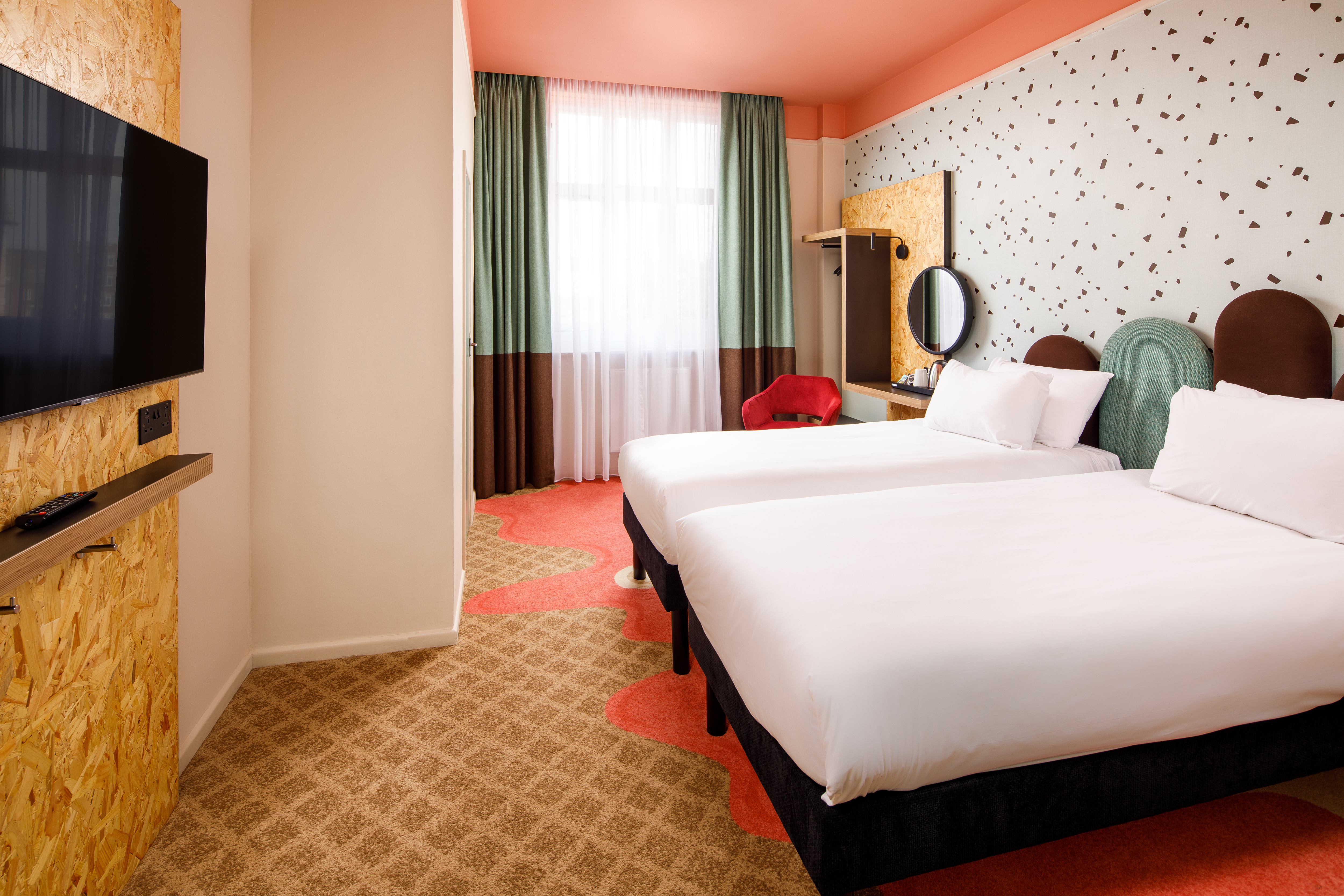 Ibis Styles Bournemouth   Room 